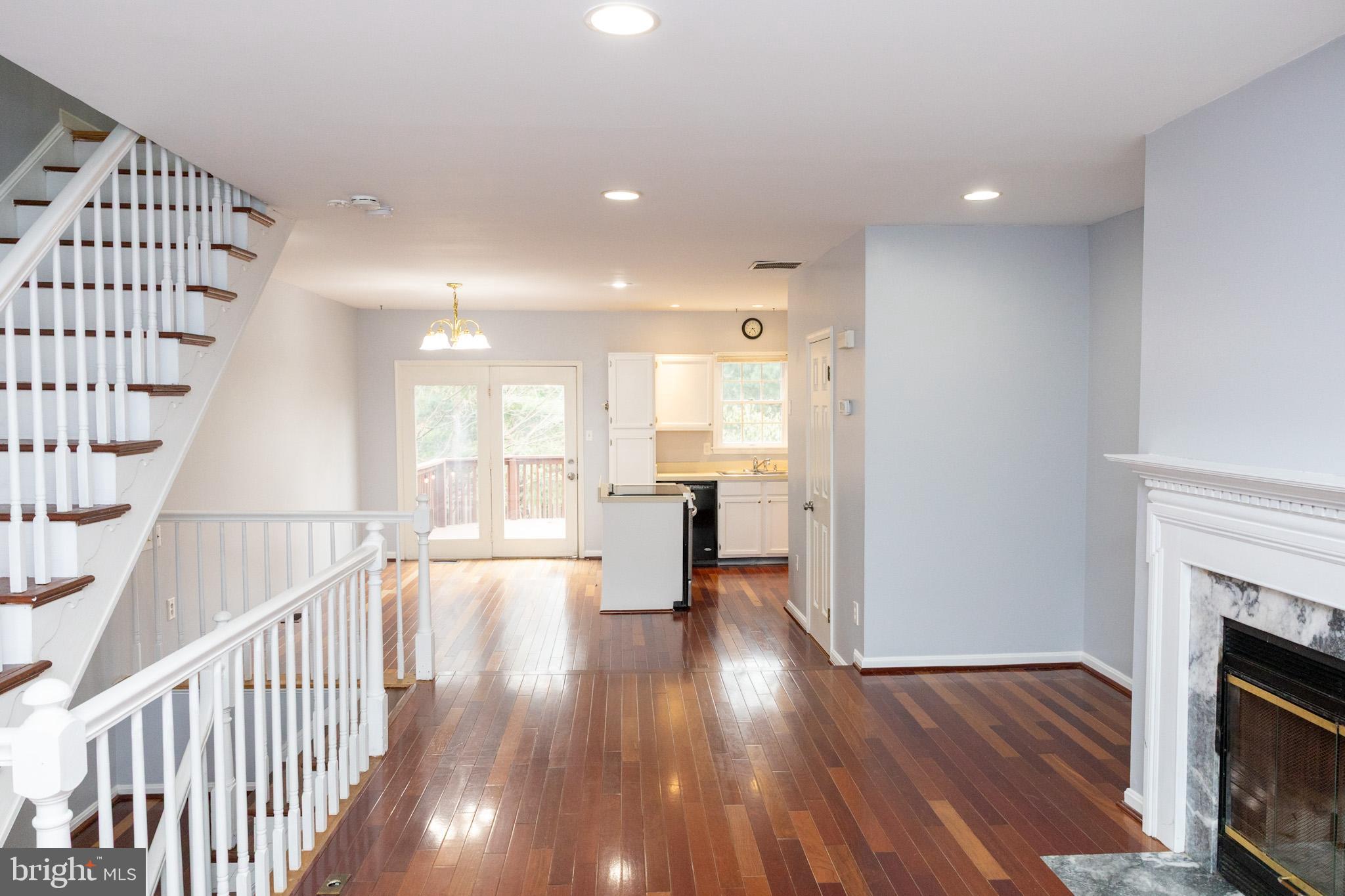 WILLOWCREST - Residential Lease