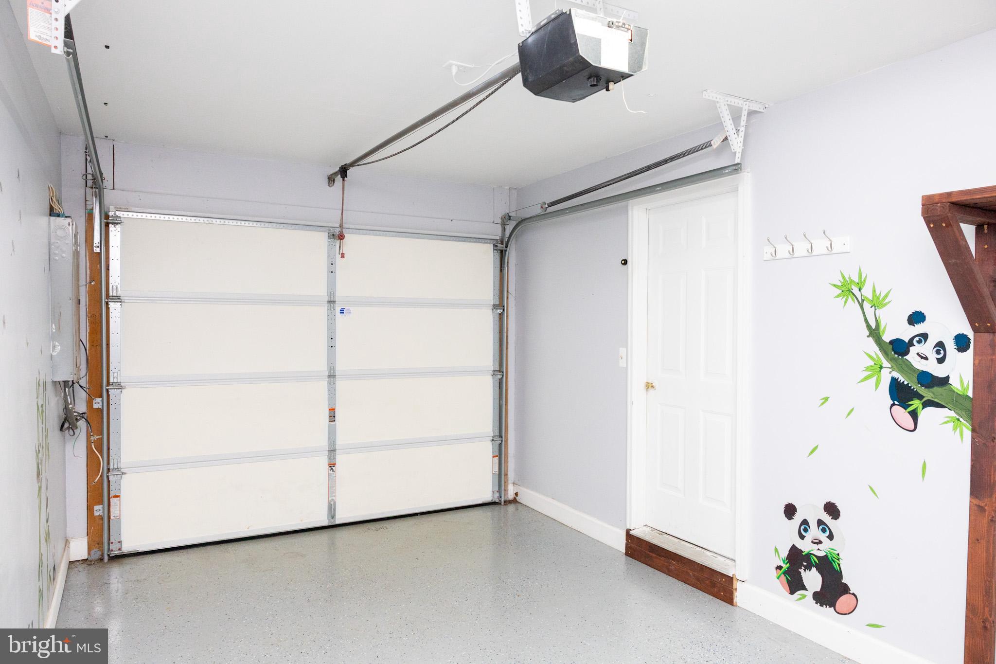 WILLOWCREST - Residential Lease