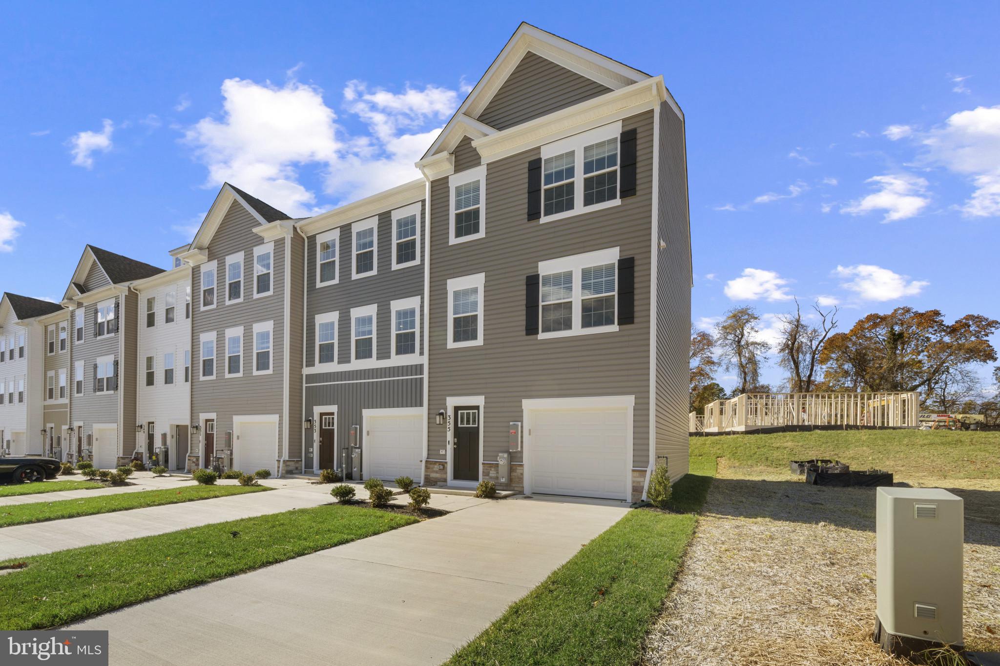 359 HACKLEY DRIVE