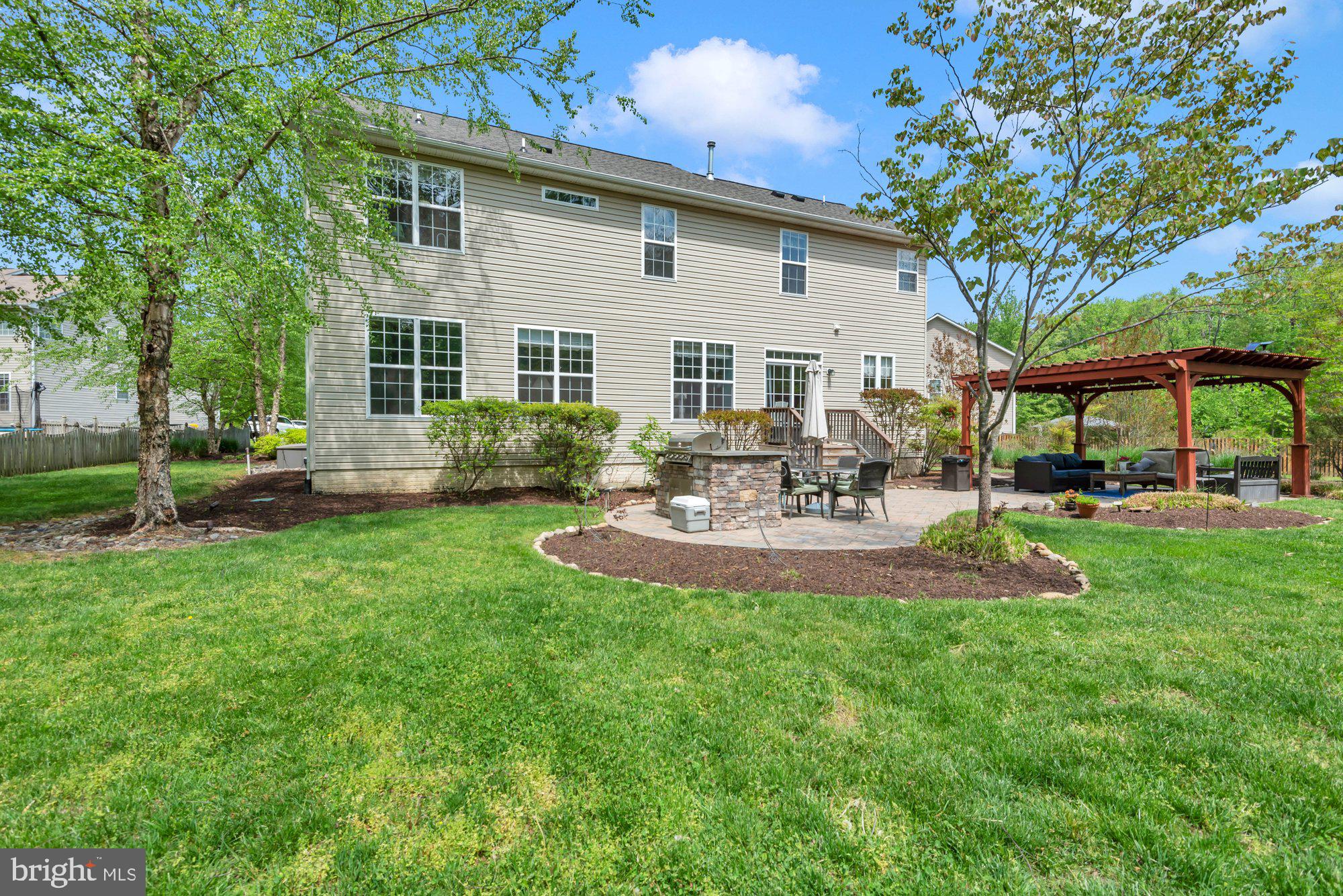 417 KINGS WAY