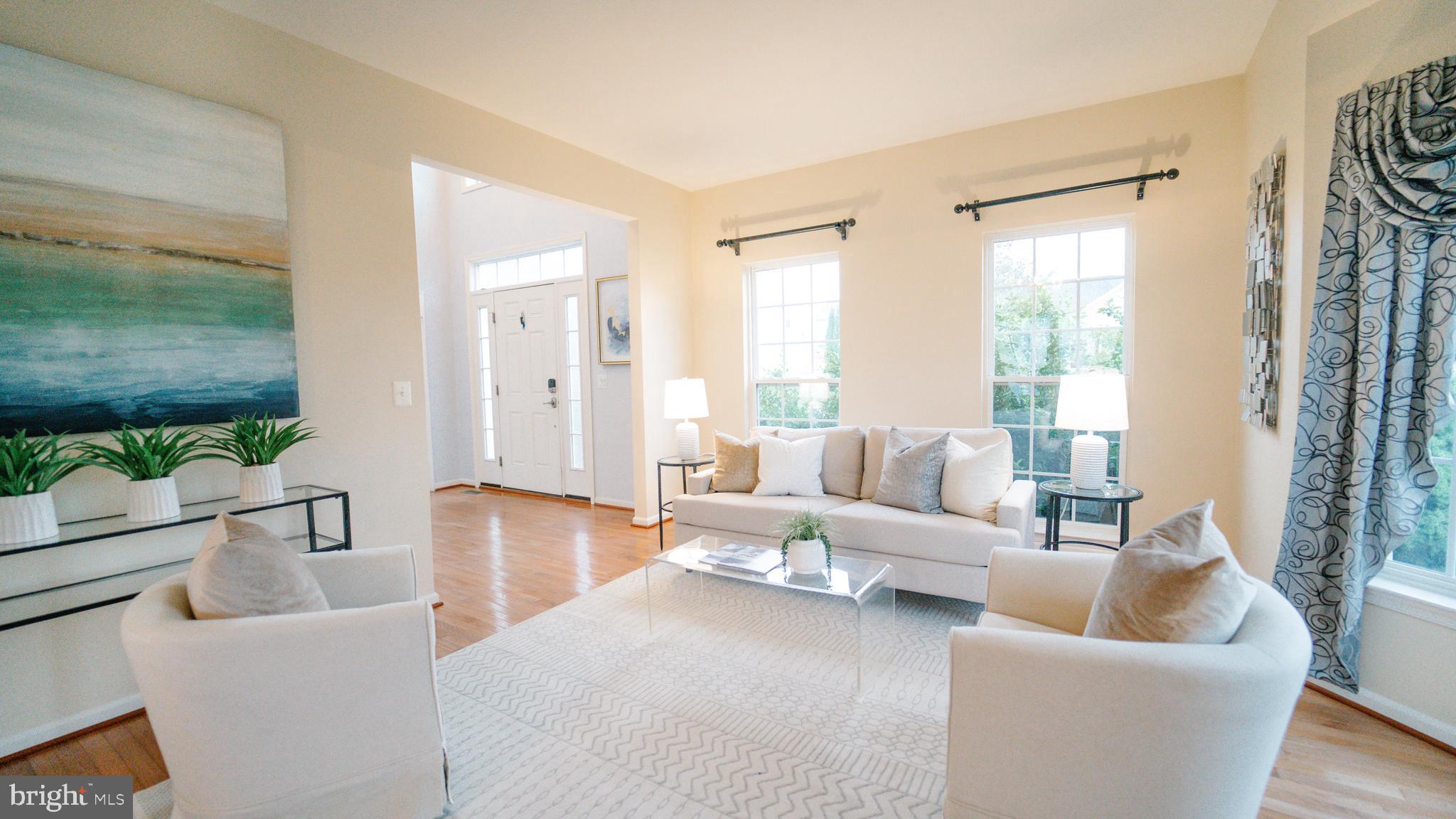 LAKELAND PLACE - Residential