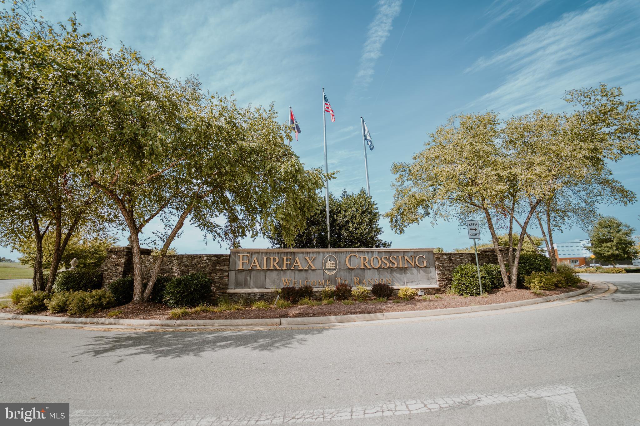 LAKELAND PLACE - Residential