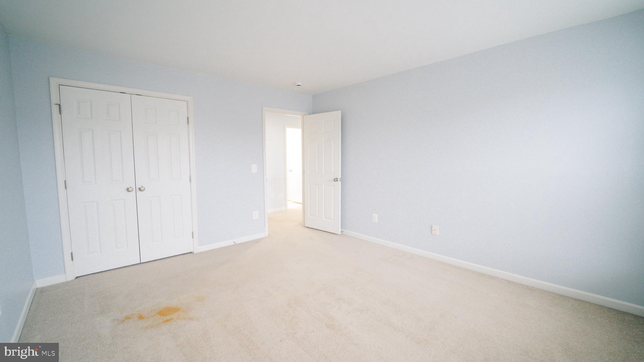 LAKELAND PLACE - Residential