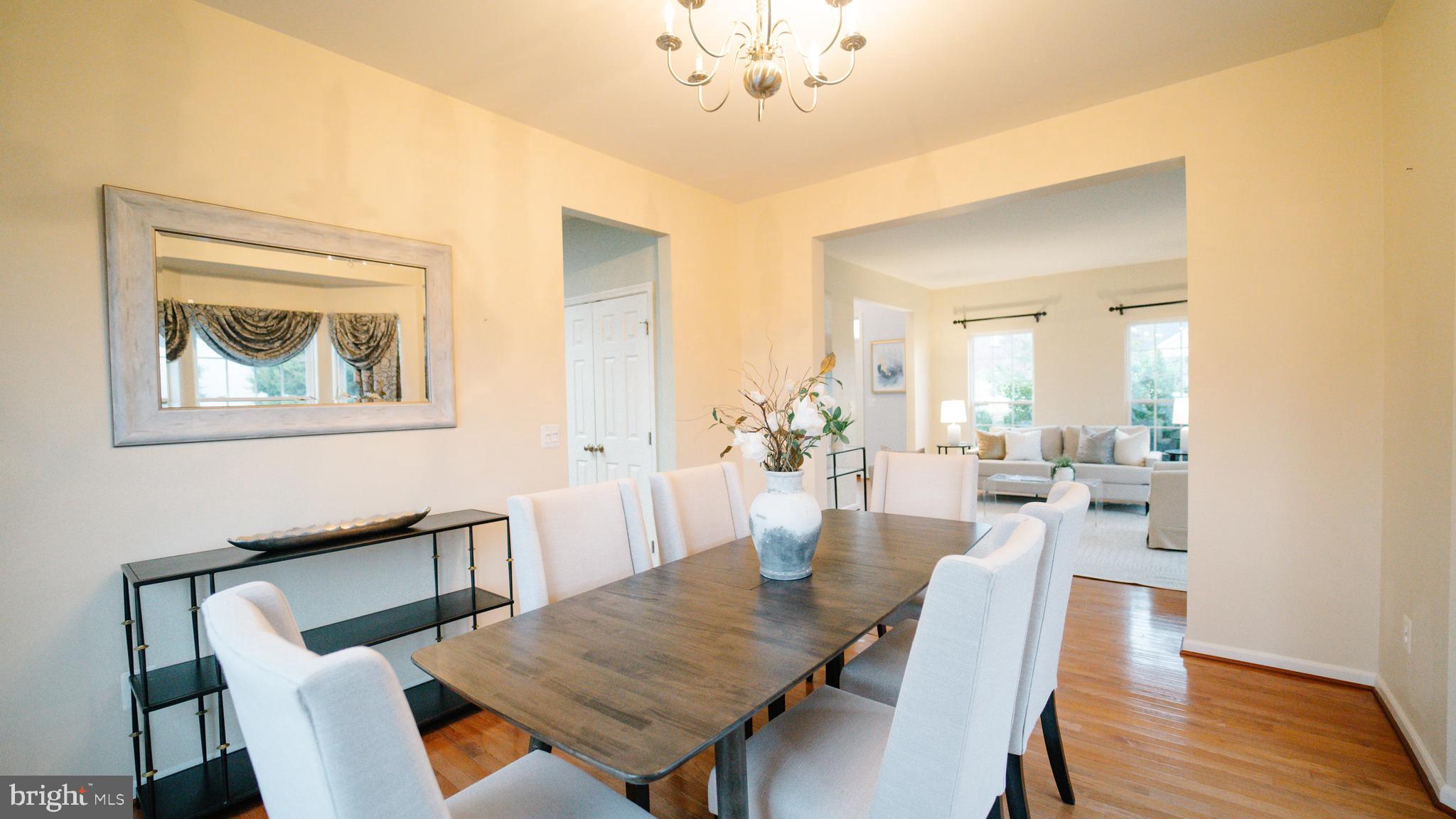 LAKELAND PLACE - Residential