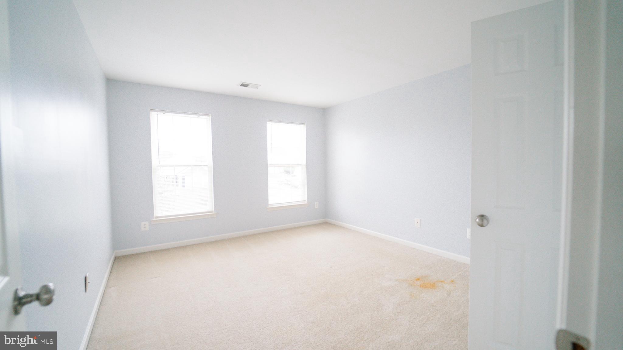 LAKELAND PLACE - Residential