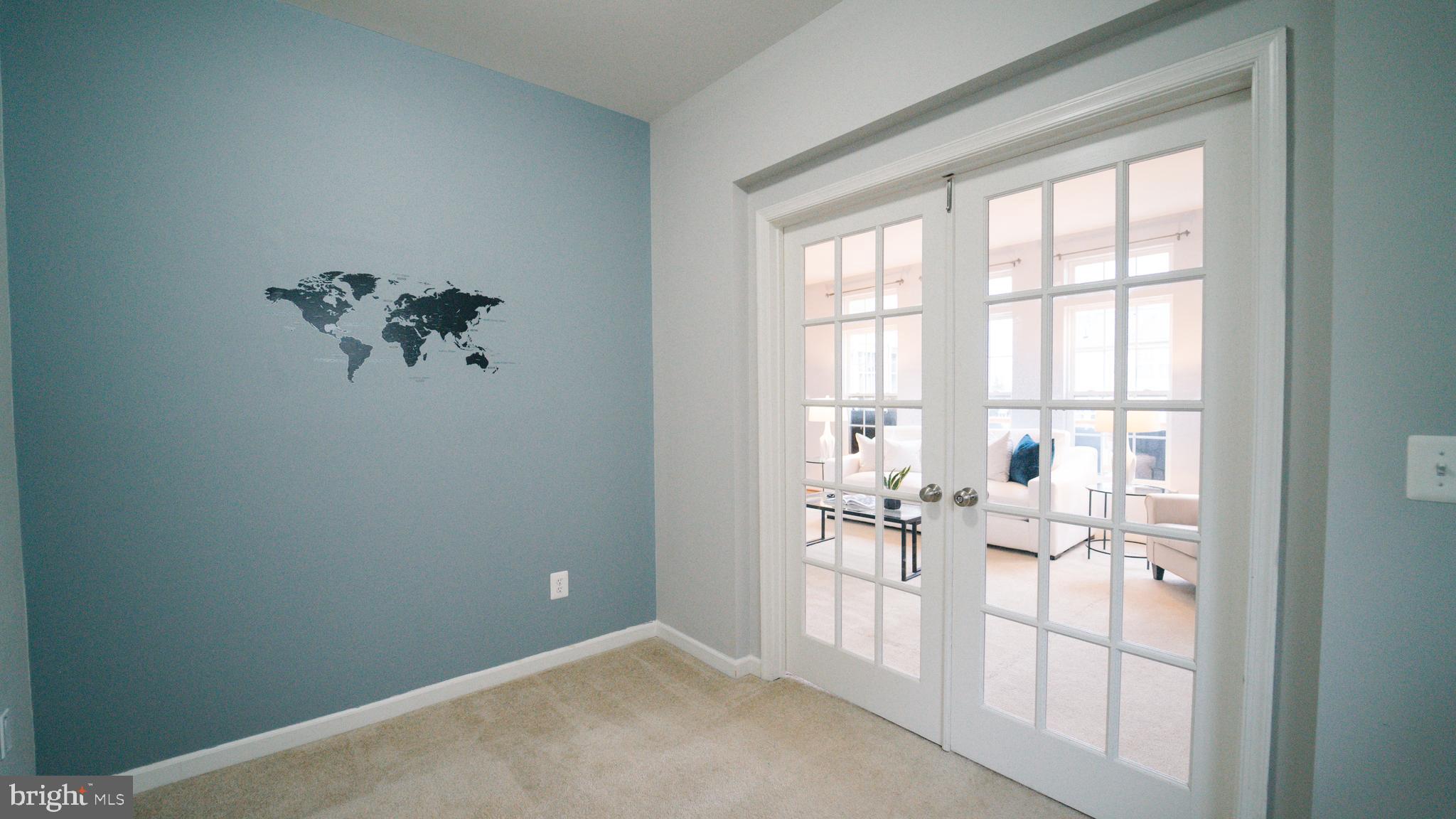 LAKELAND PLACE - Residential