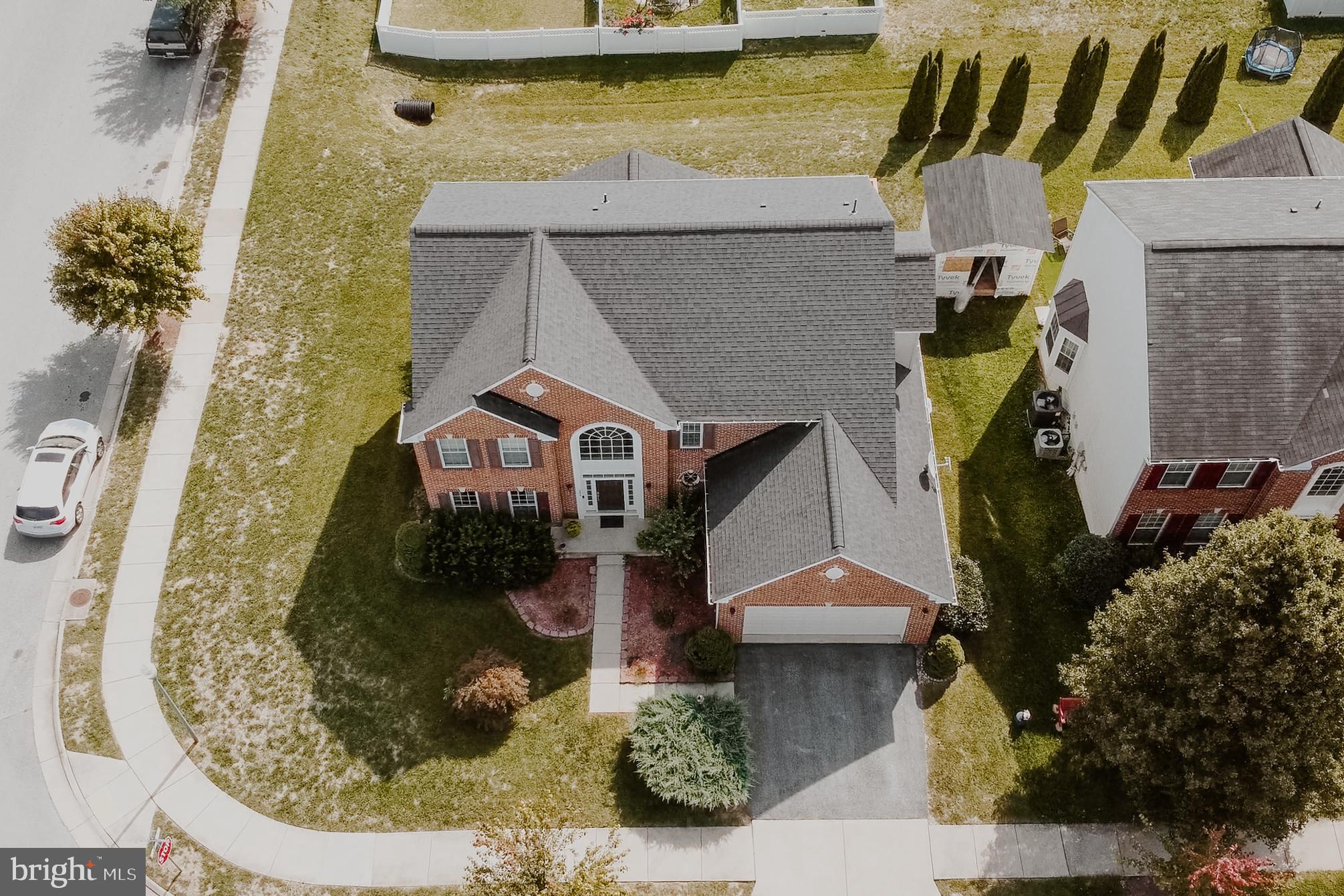 LAKELAND PLACE - Residential