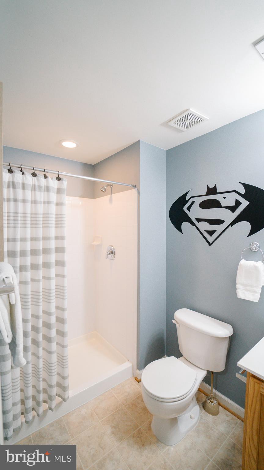 LAKELAND PLACE - Residential