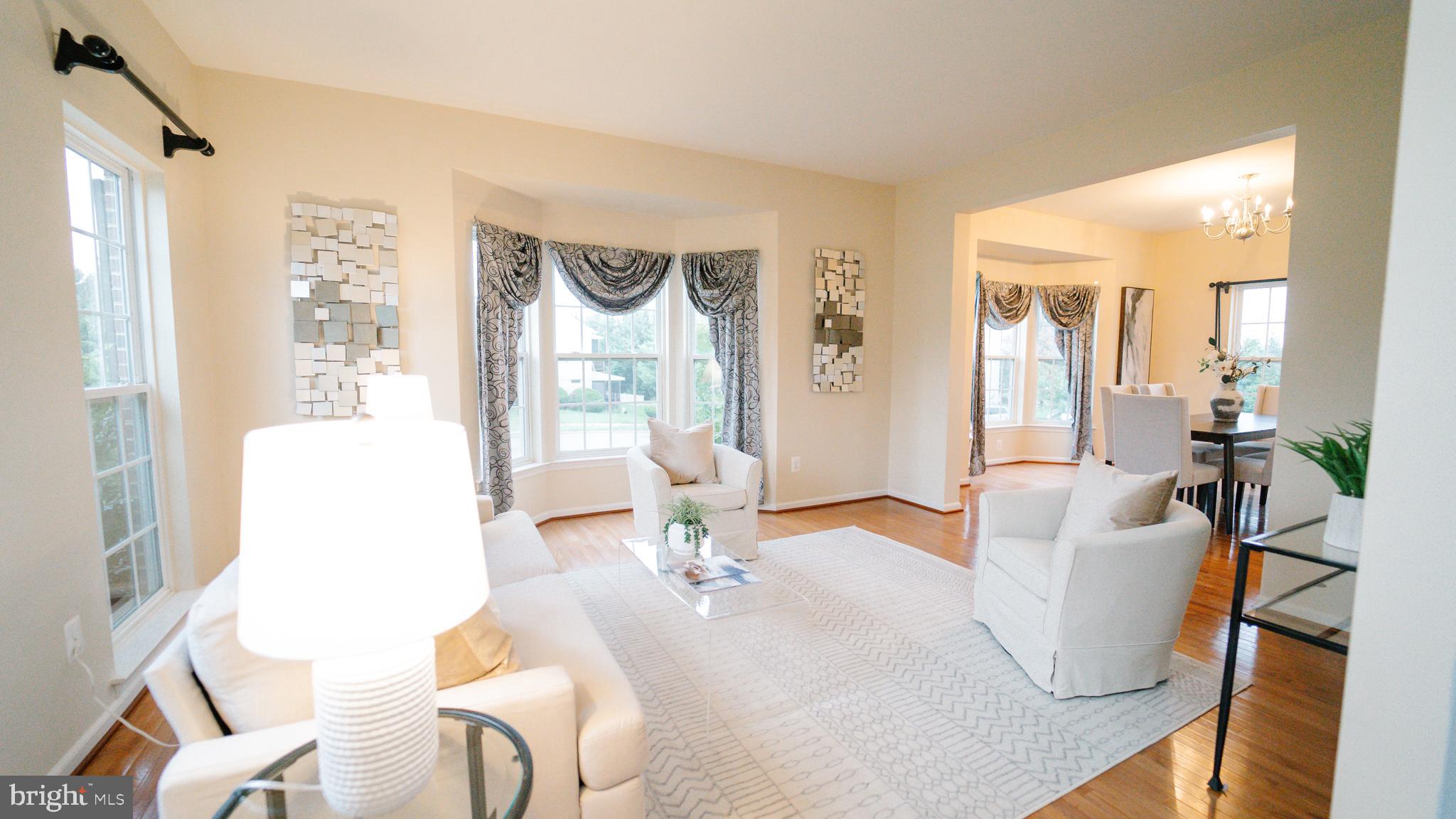 LAKELAND PLACE - Residential