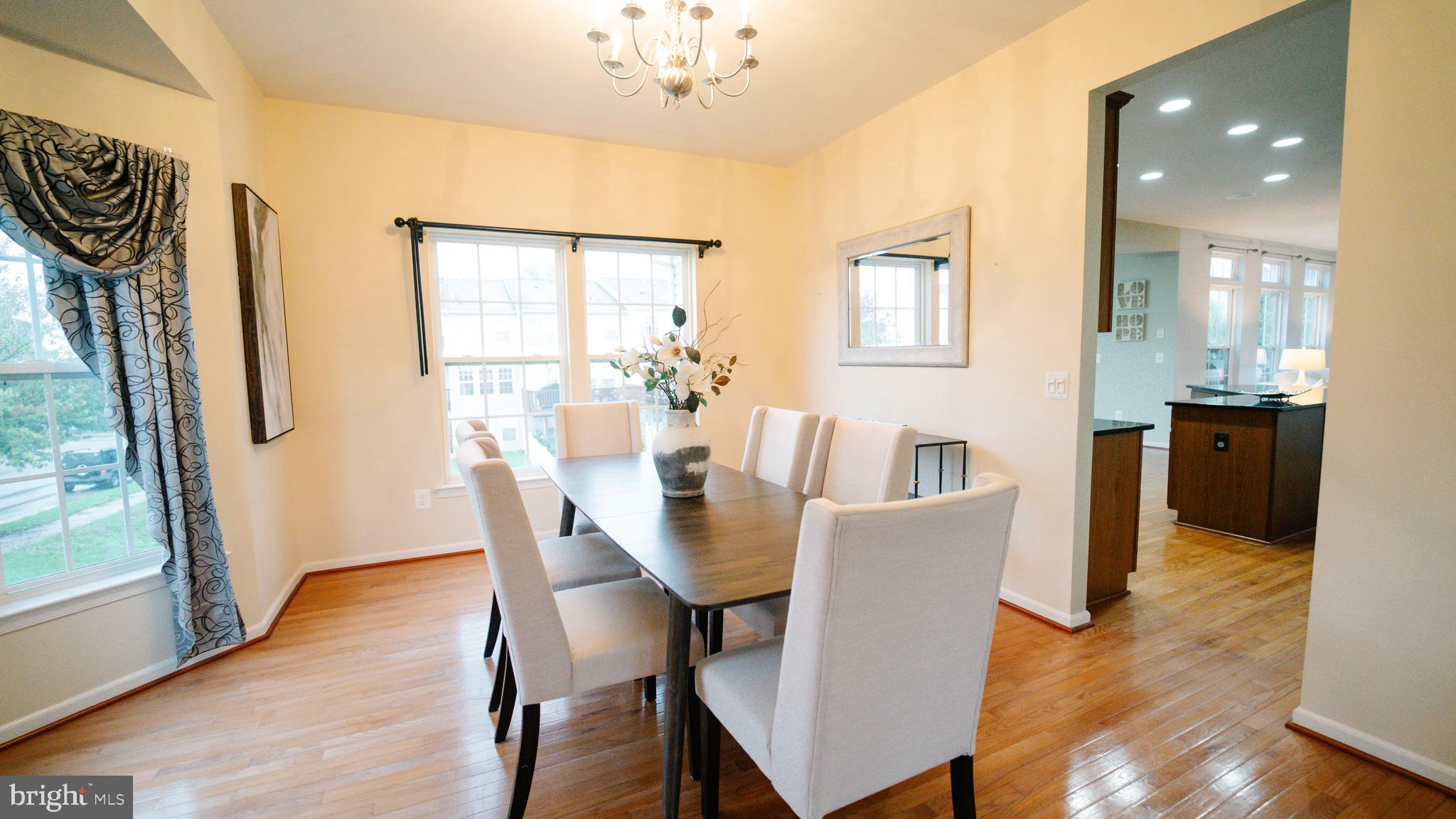 LAKELAND PLACE - Residential