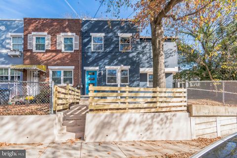 1354 TALBERT TERRACE SE WASHINGTON DC 20020
