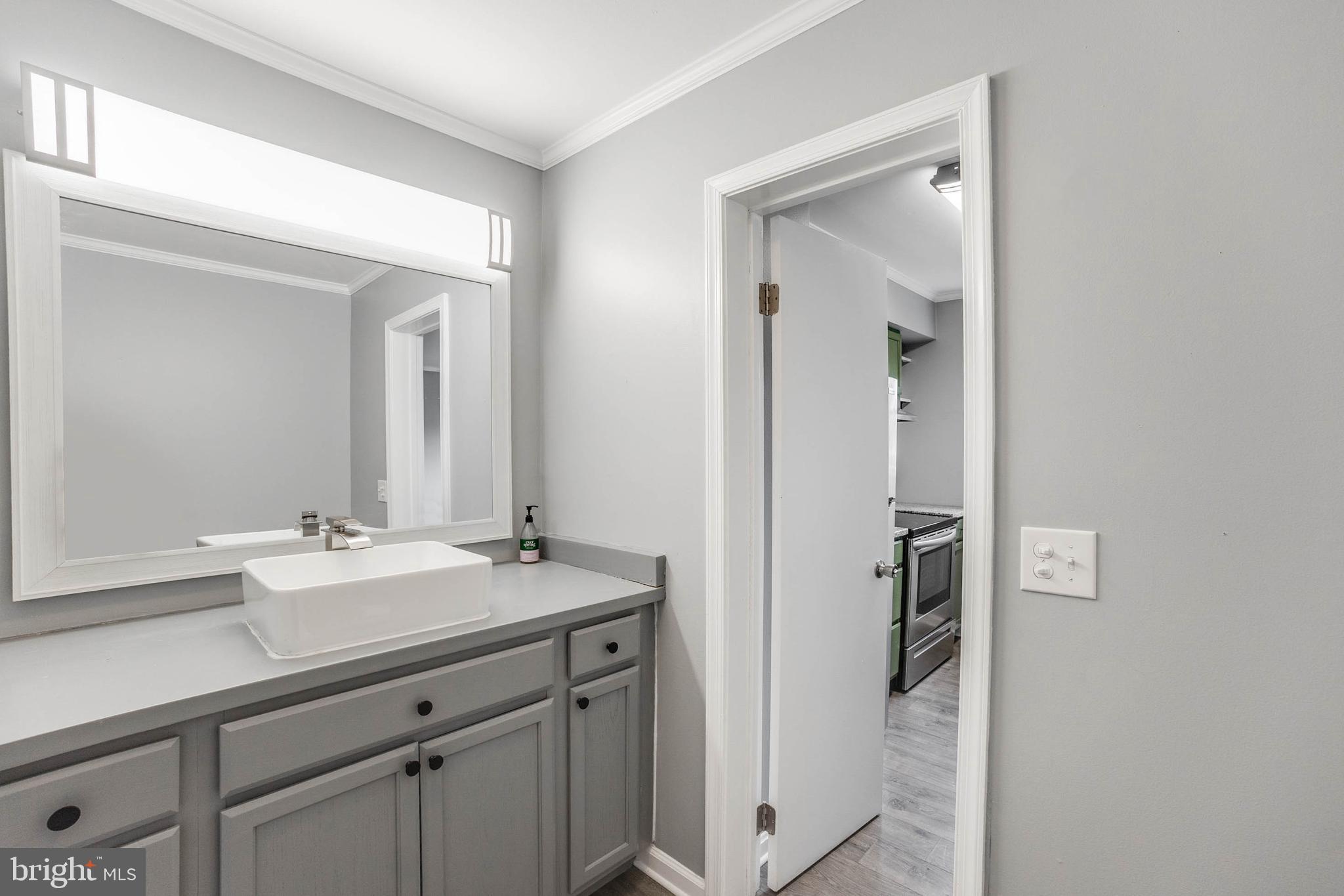 SHIPBUILDERS VILLAGE - Residential