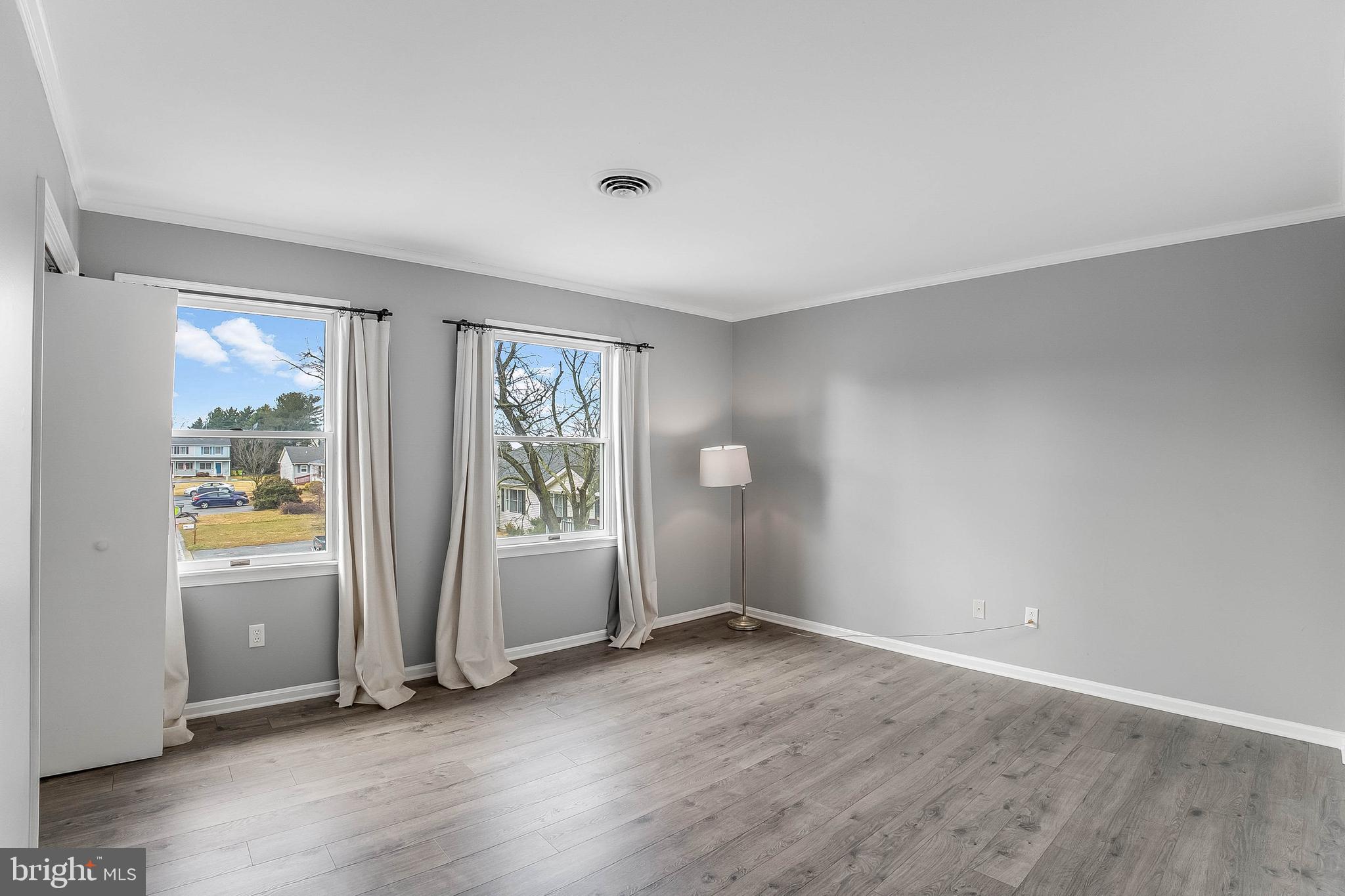 SHIPBUILDERS VILLAGE - Residential