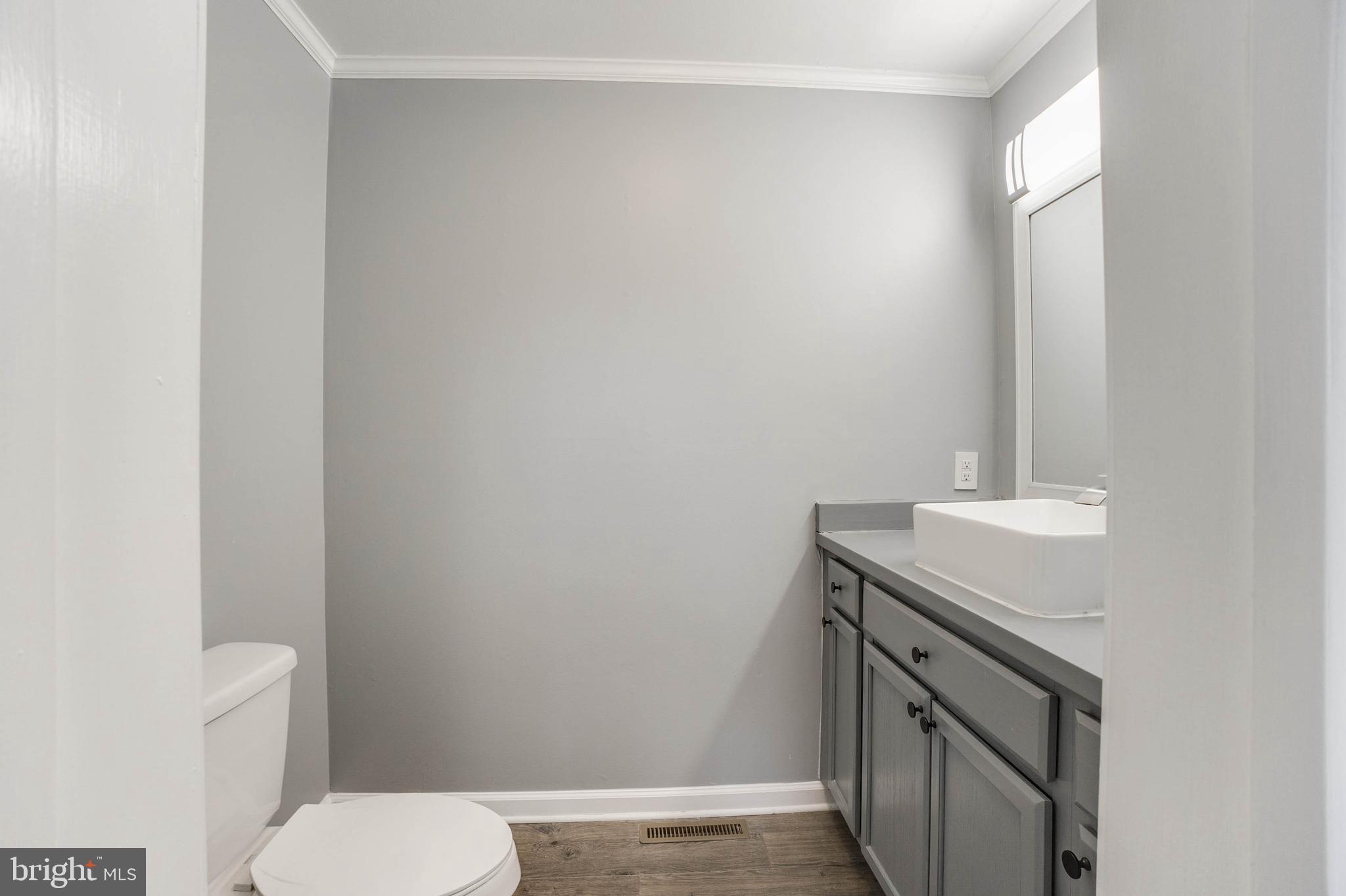 SHIPBUILDERS VILLAGE - Residential