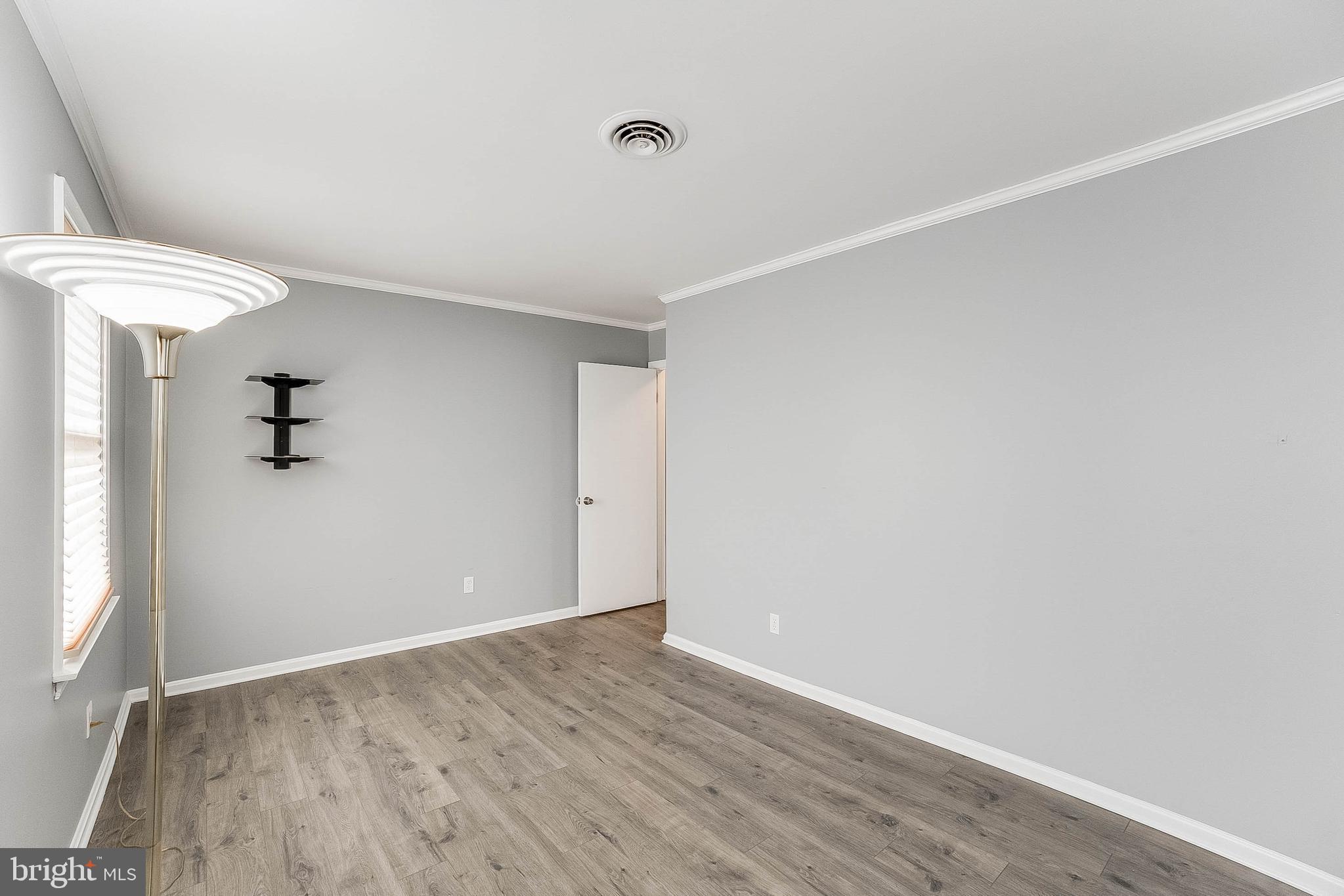 SHIPBUILDERS VILLAGE - Residential