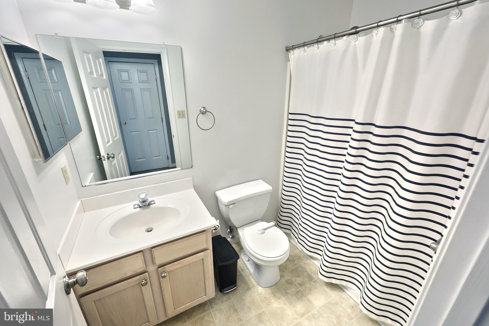 COUNTRY RIDGE - Residential