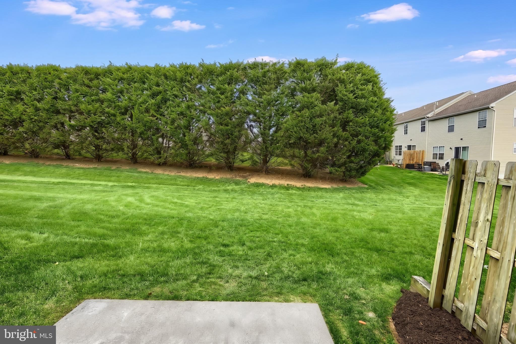 COUNTRY RIDGE - Residential