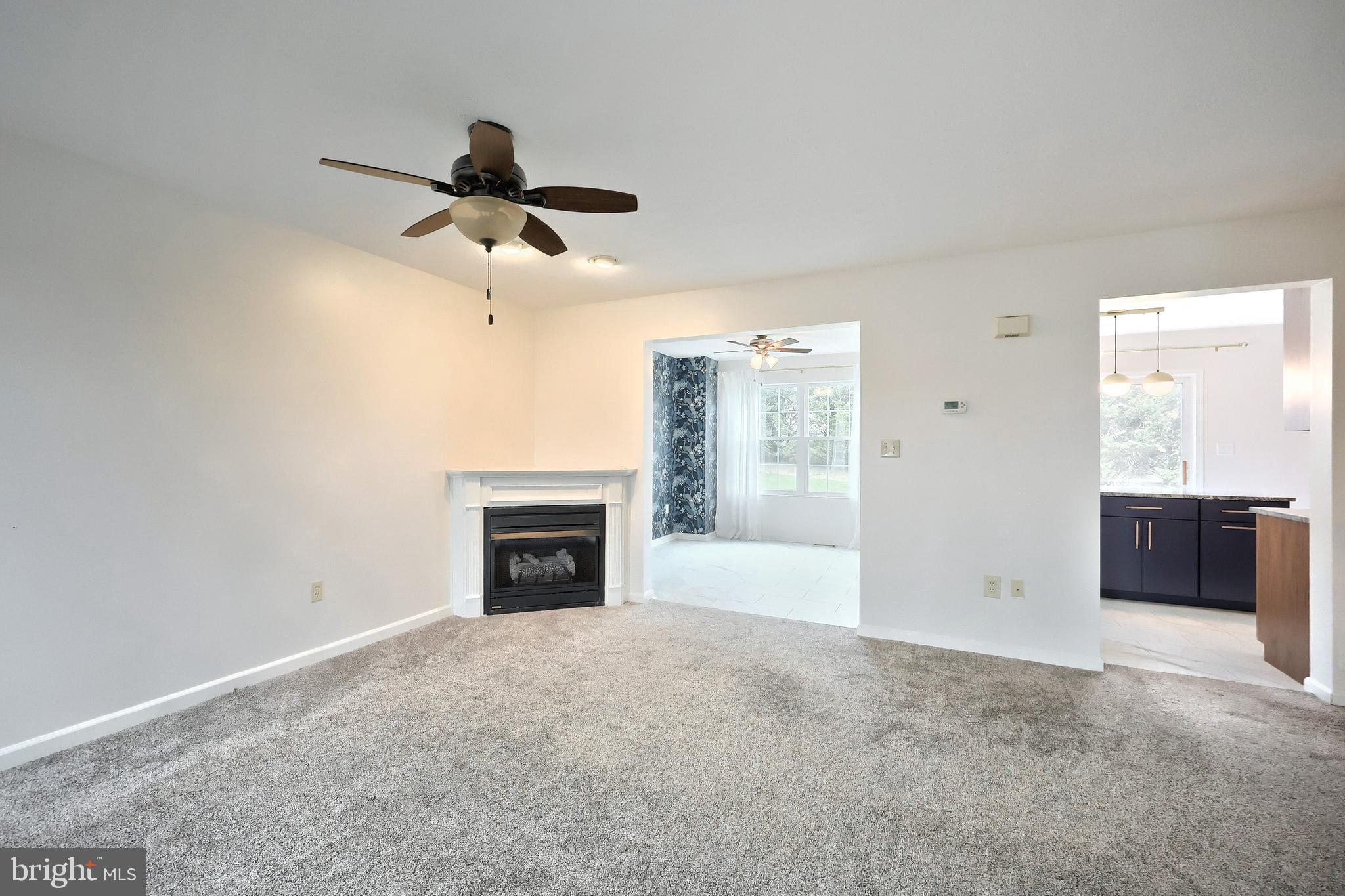 COUNTRY RIDGE - Residential