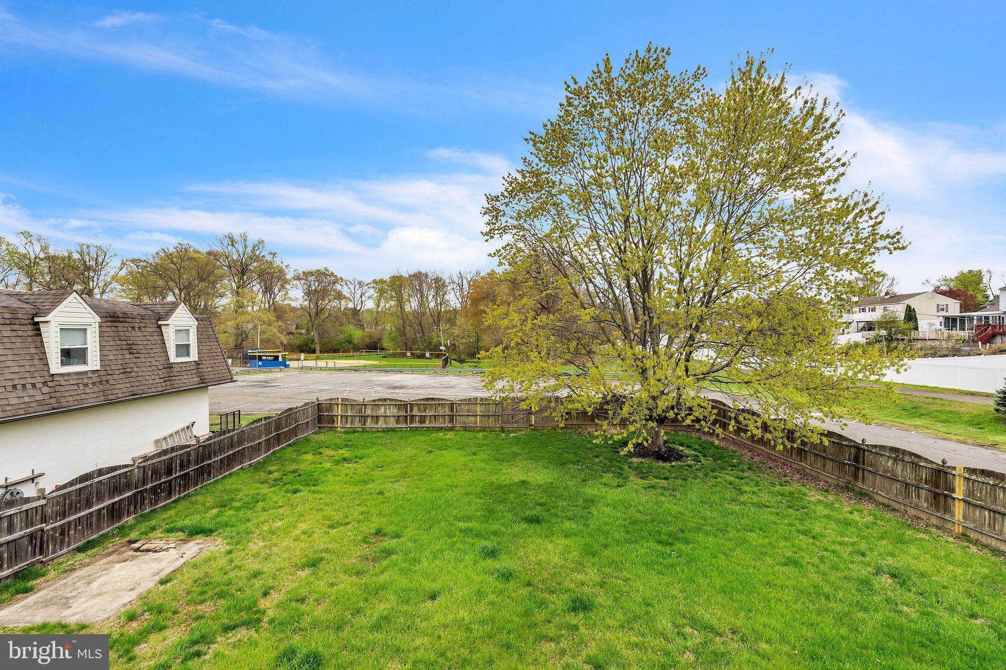 WOODBROOK - Residential