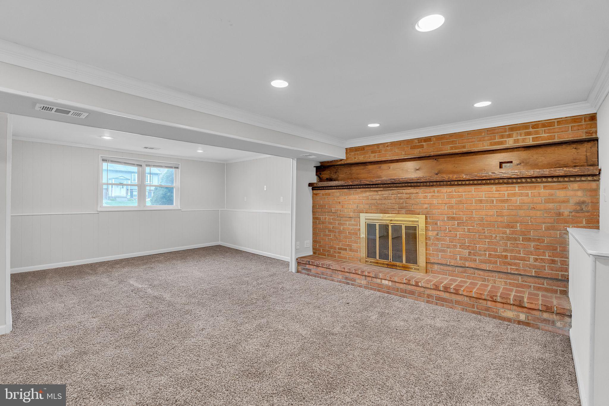 WOODBROOK - Residential