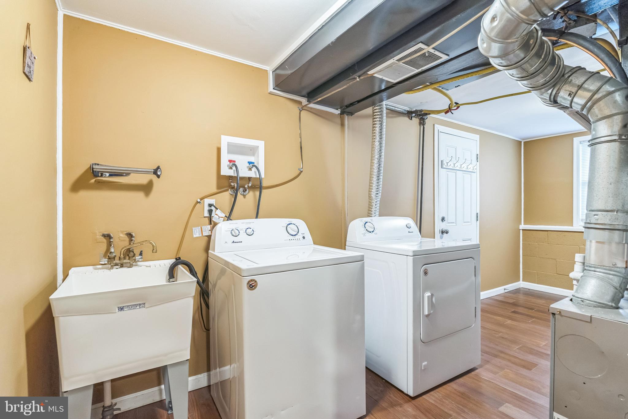 WOODBROOK - Residential