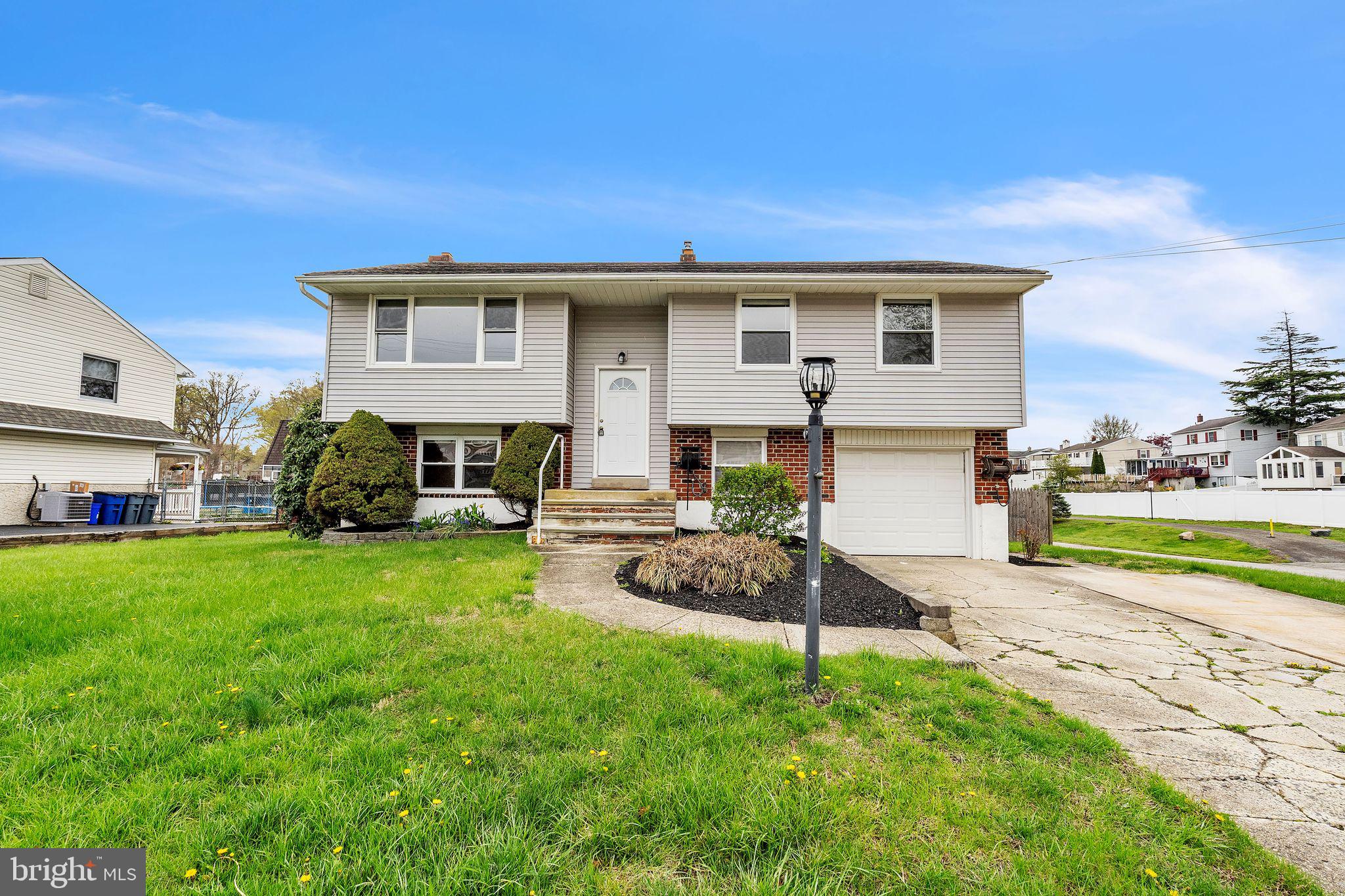 WOODBROOK - Residential