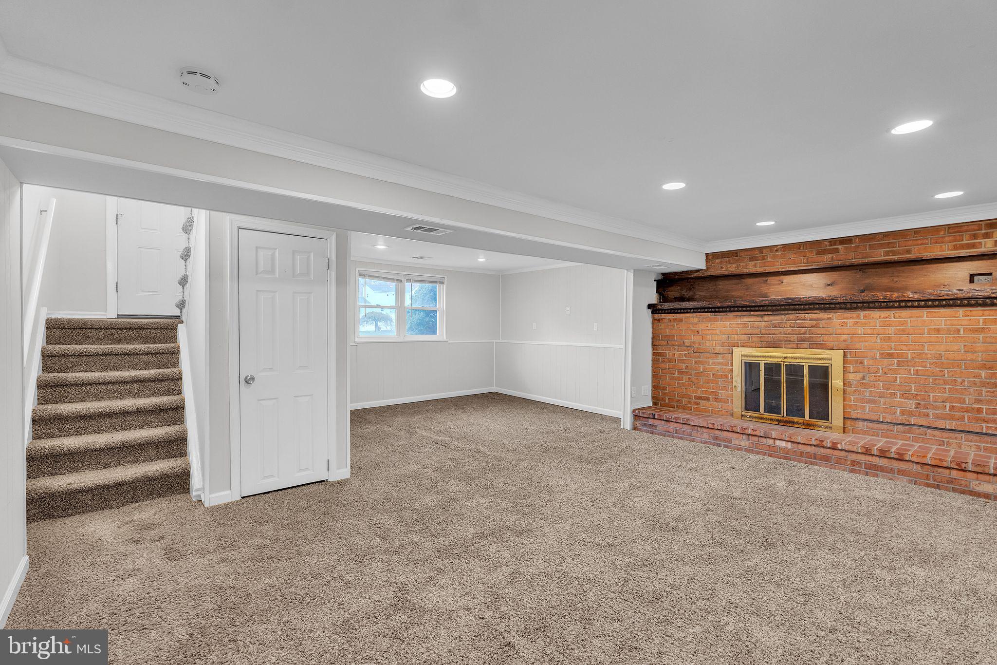 WOODBROOK - Residential