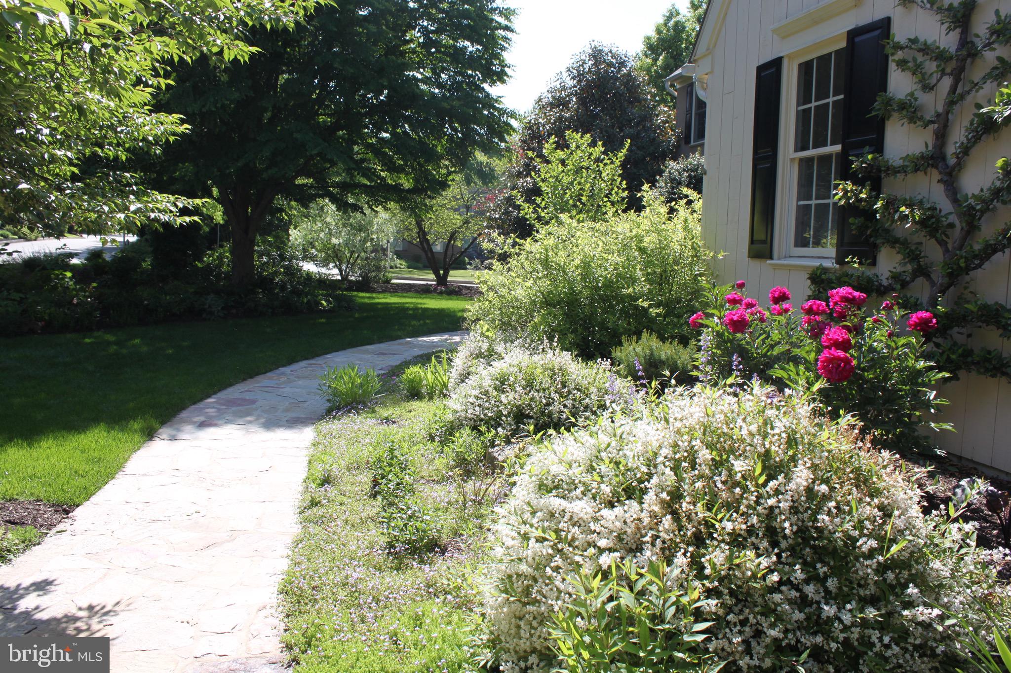 TREYBURN - Residential