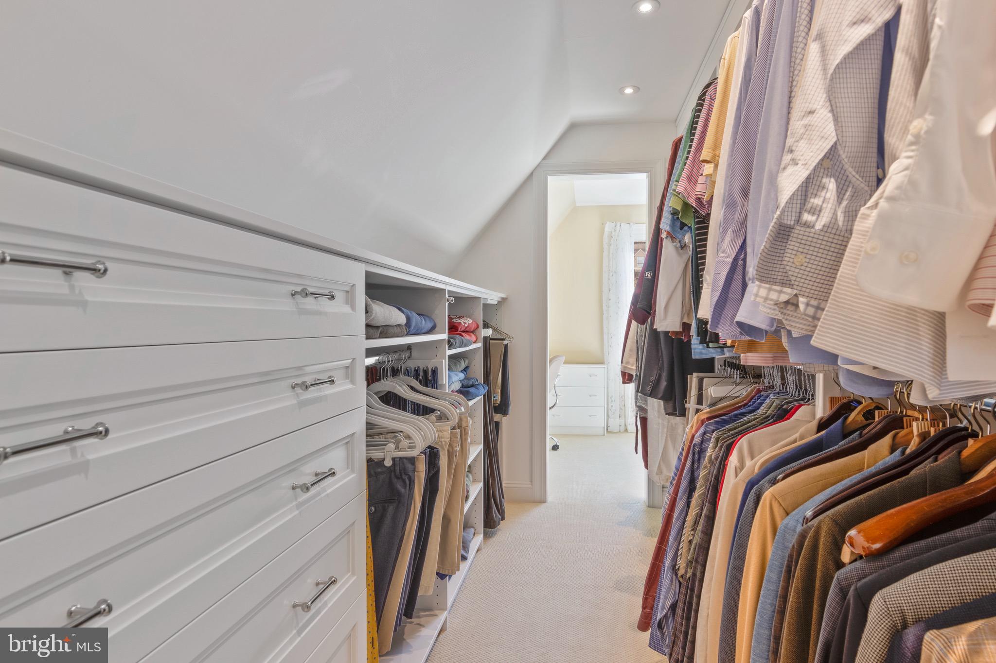 TREYBURN - Residential