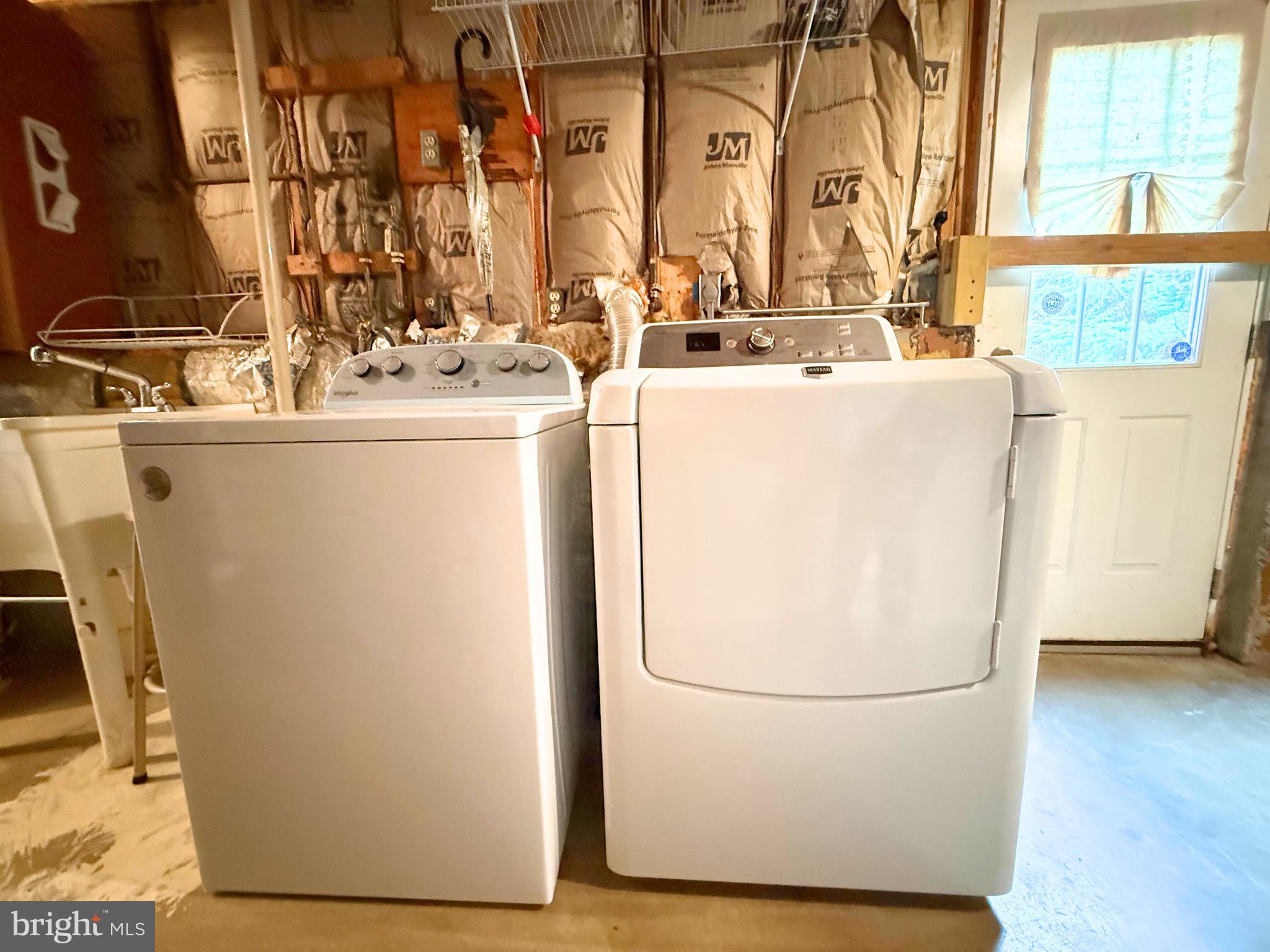 GREEN HILLS - Residential Lease