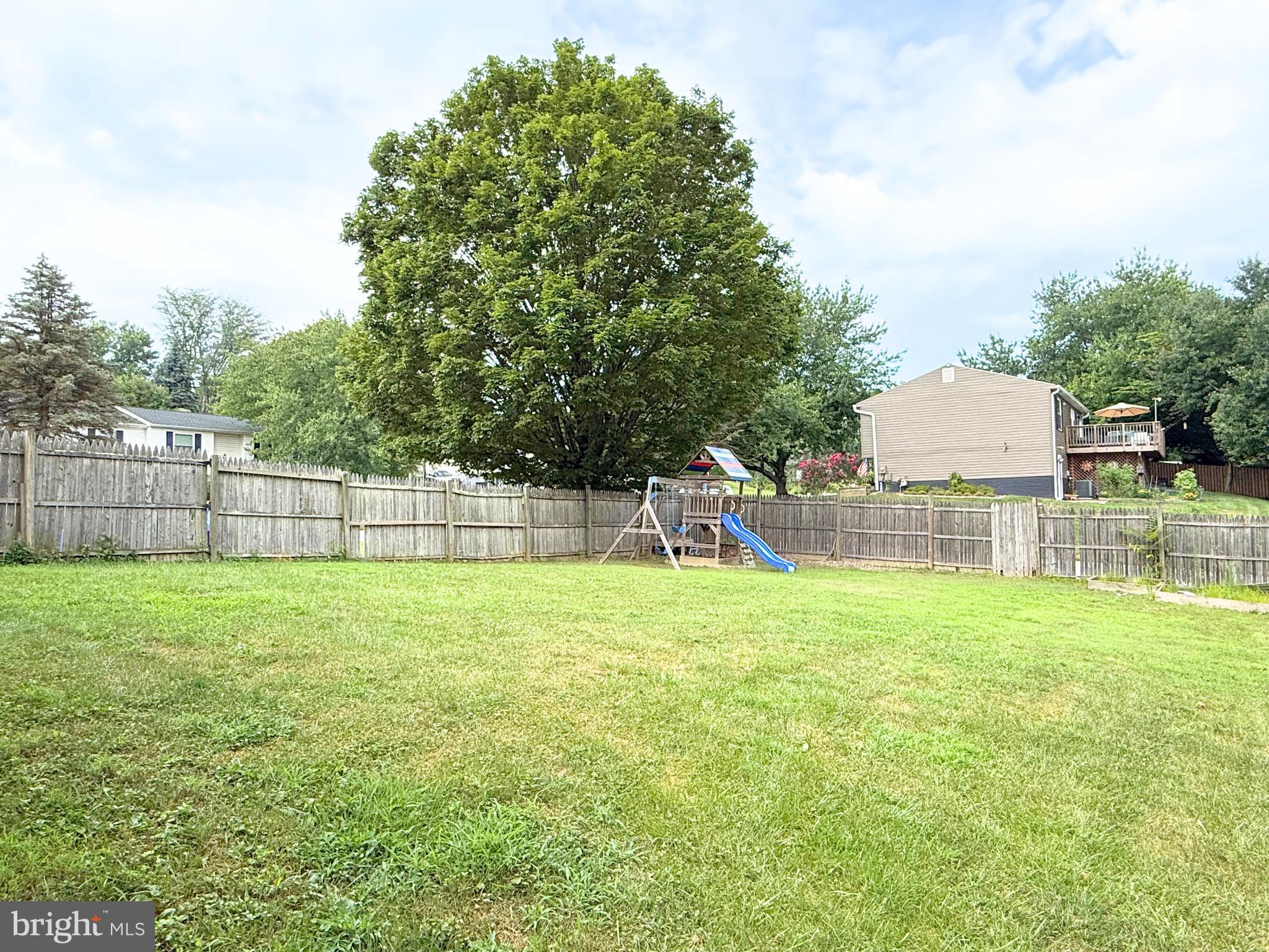 GREEN HILLS - Residential Lease