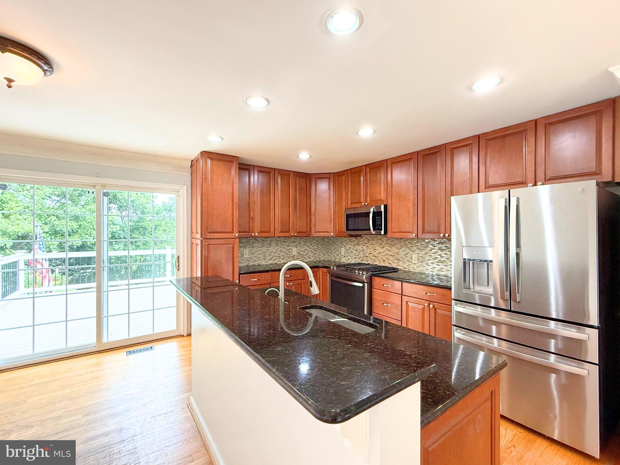 GREEN HILLS - Residential Lease