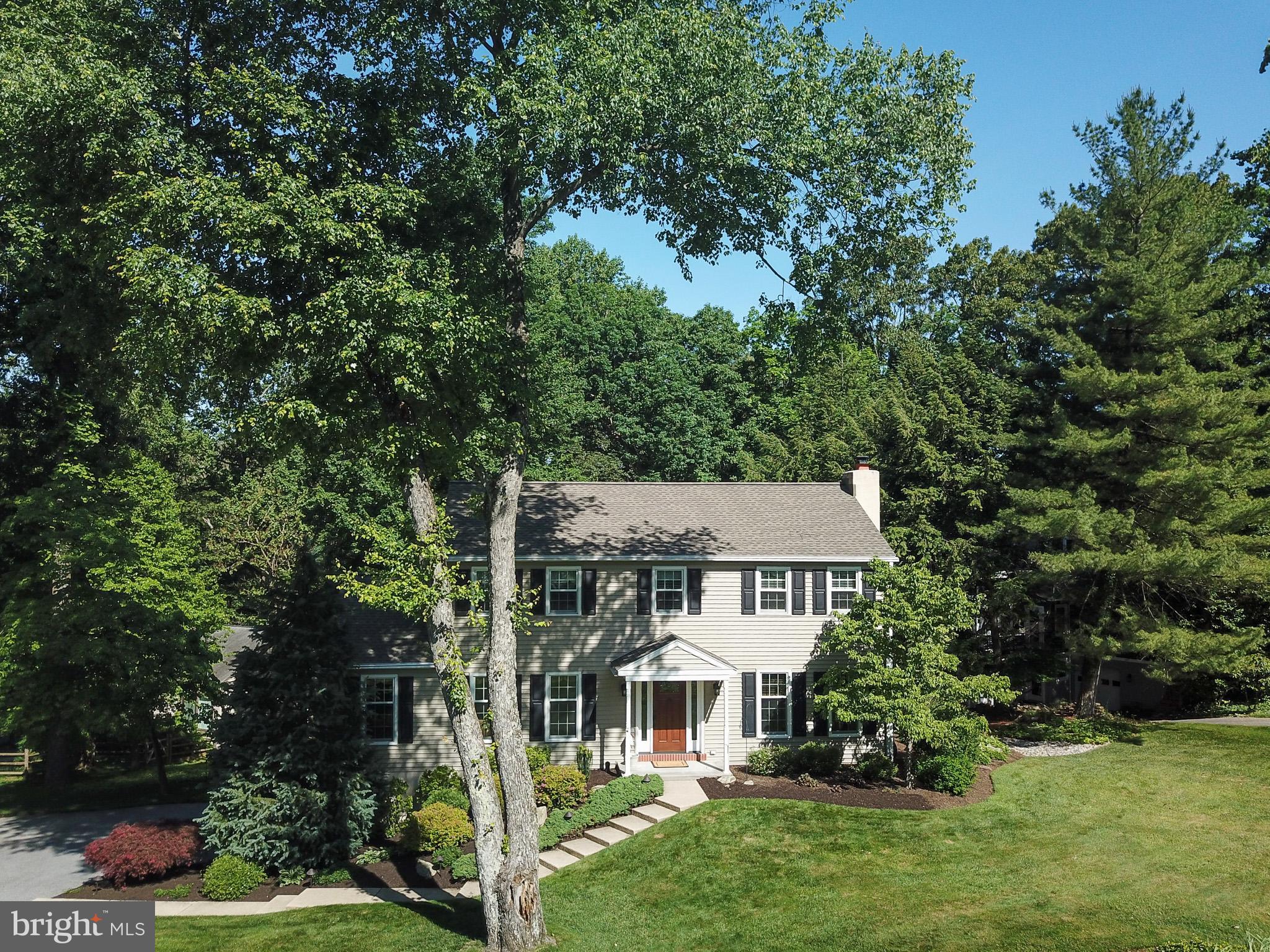 405 BROOKWOOD DRIVE