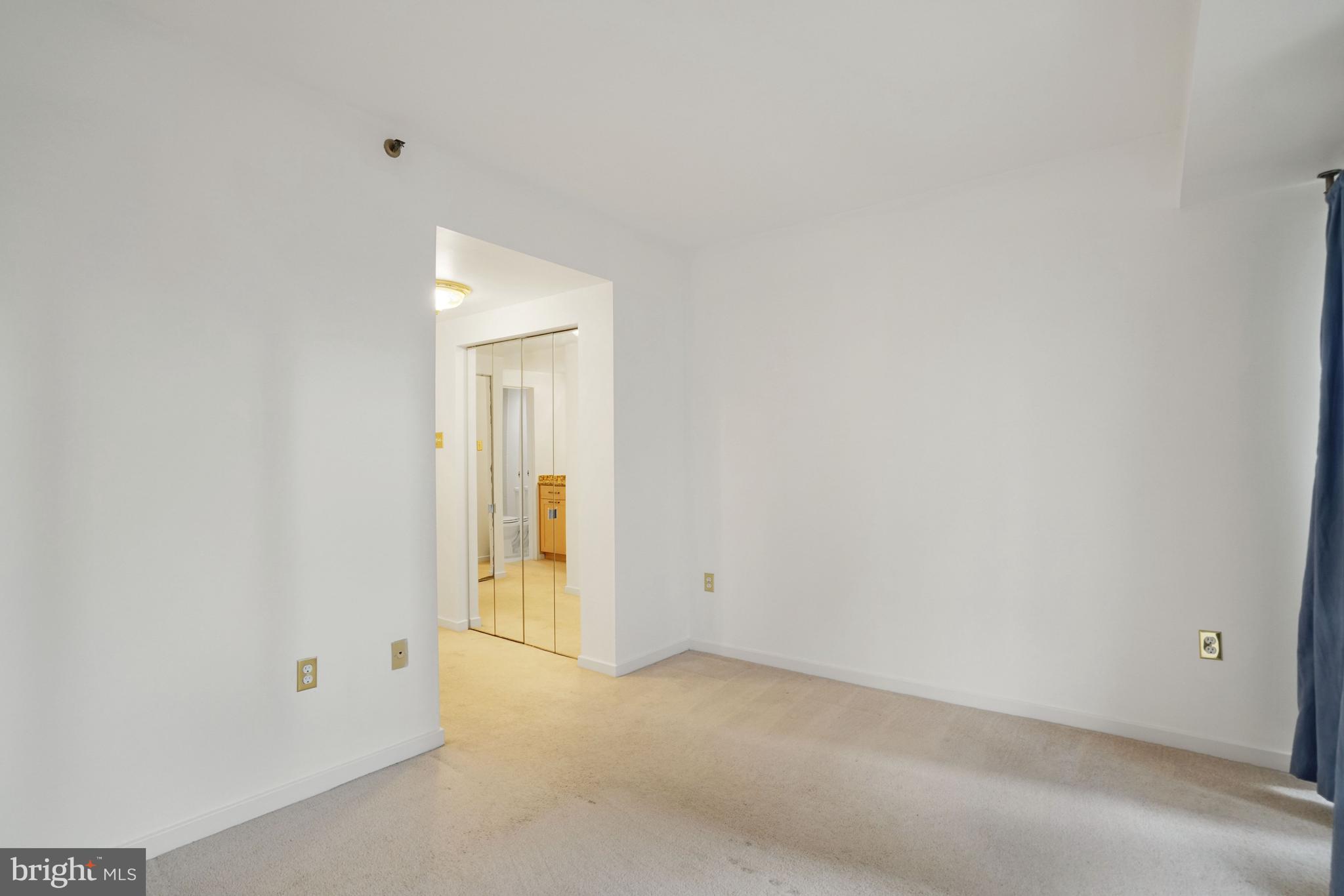 1530 KEY BOULEVARD 817