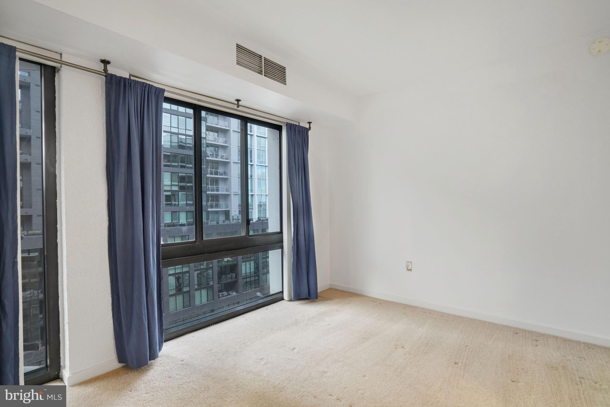 1530 KEY BOULEVARD 817