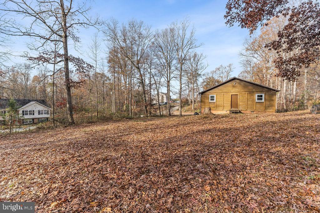 HIDDEN LAKE - Residential