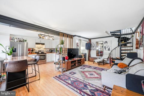 Homes For Sale - 920 Bergen Street<br/> GLOUCESTER CITY, NJ 08030