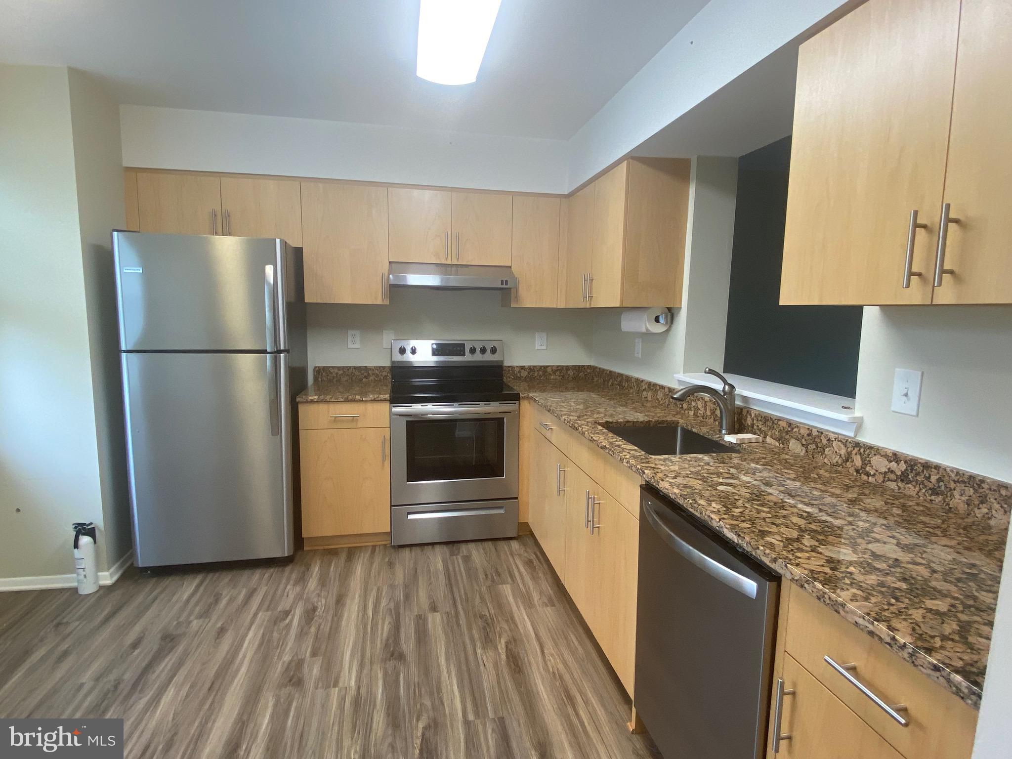 KIMBERLY VILLAGE - Residential Lease