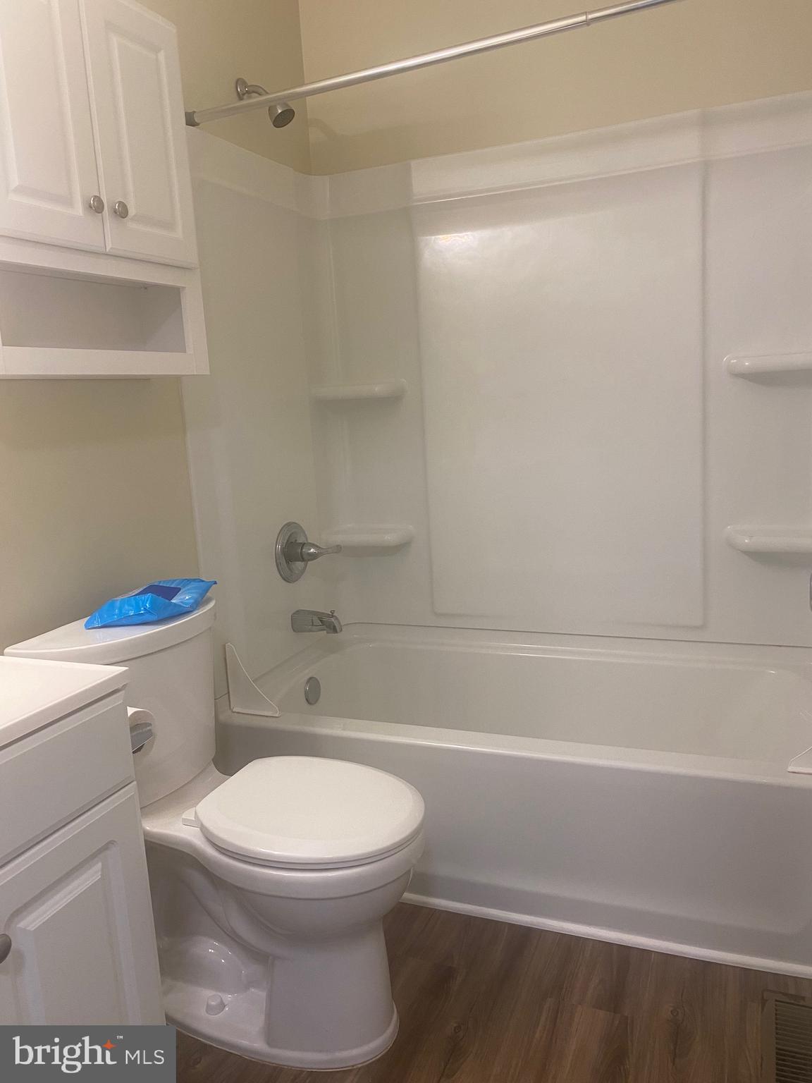 KIMBERLY VILLAGE - Residential Lease