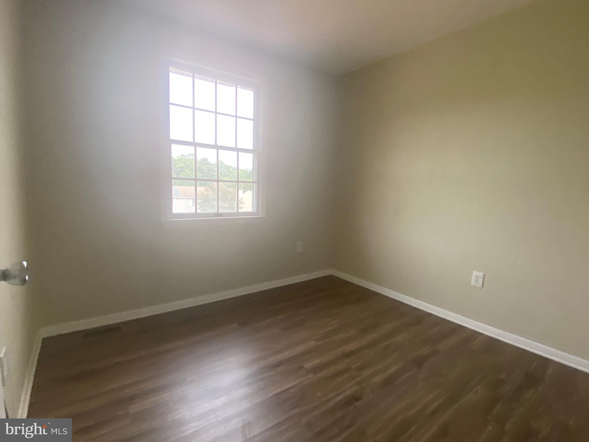 KIMBERLY VILLAGE - Residential Lease