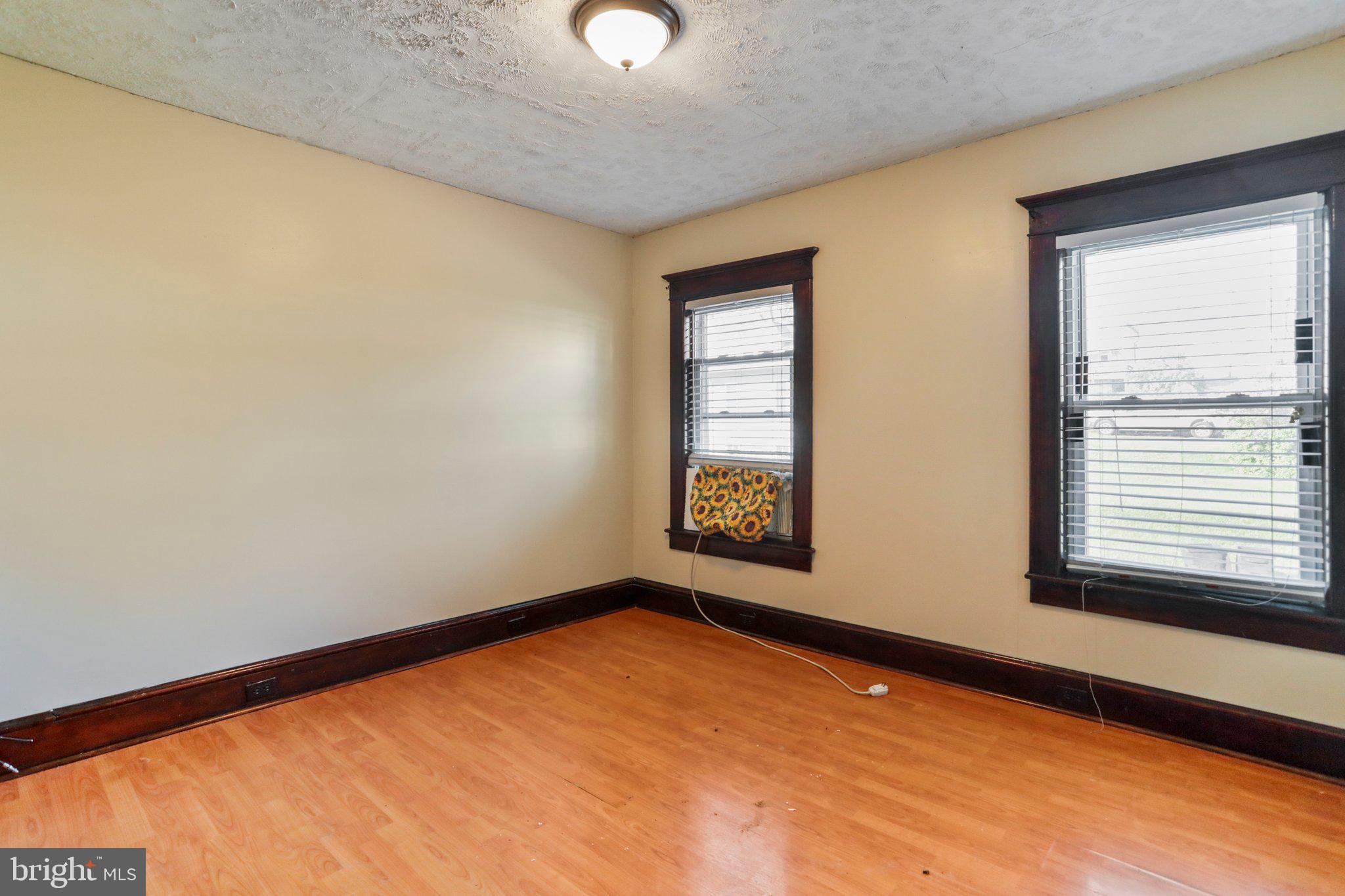 MAPLESIDE - Residential