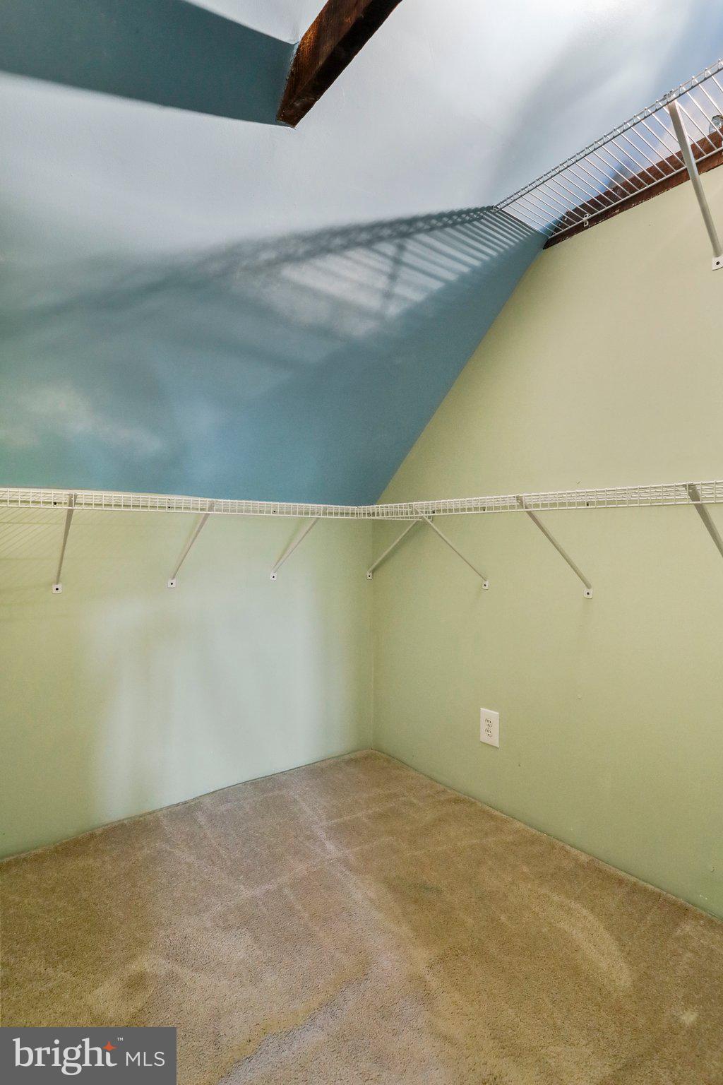 MAPLESIDE - Residential