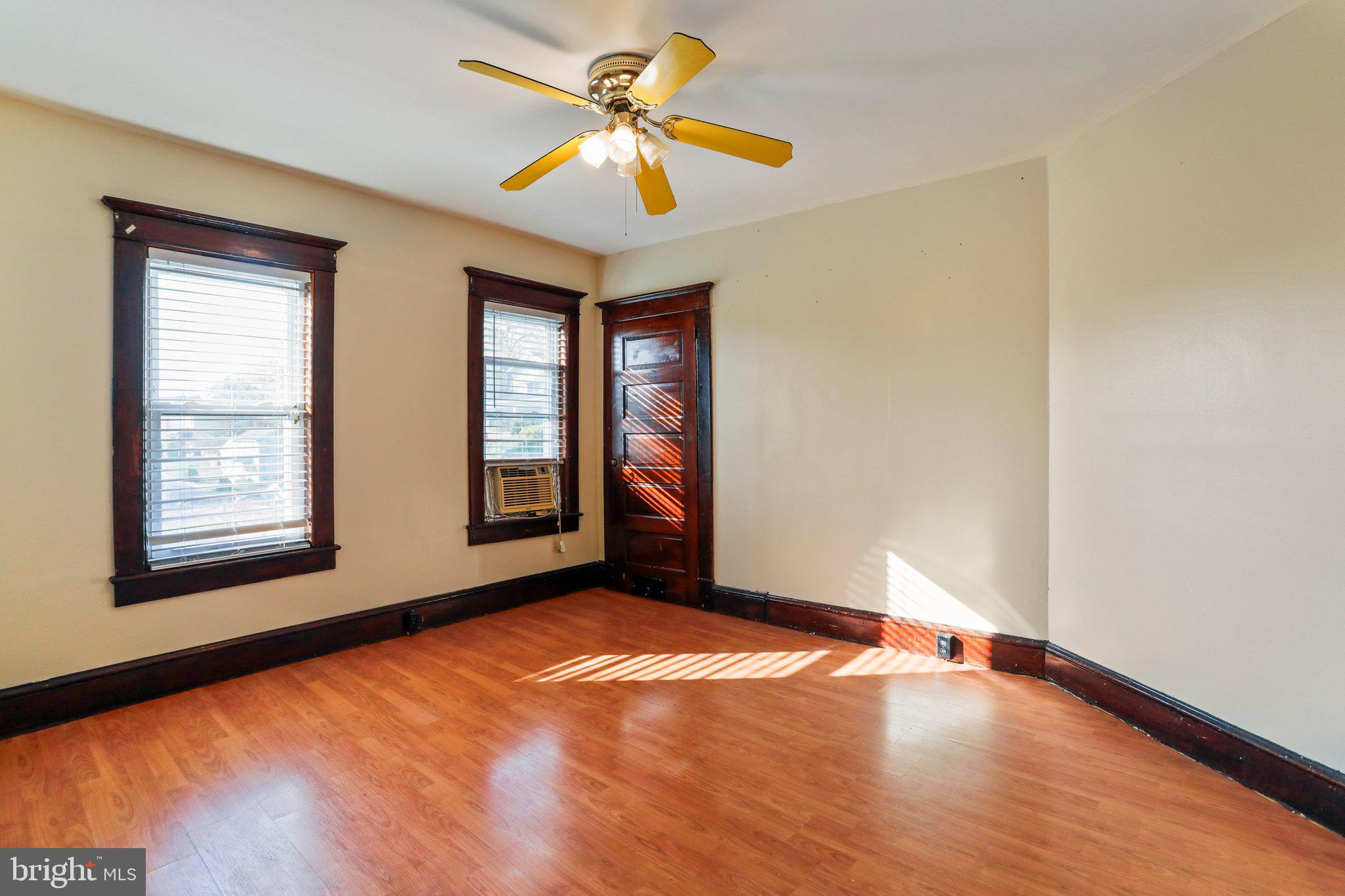 MAPLESIDE - Residential