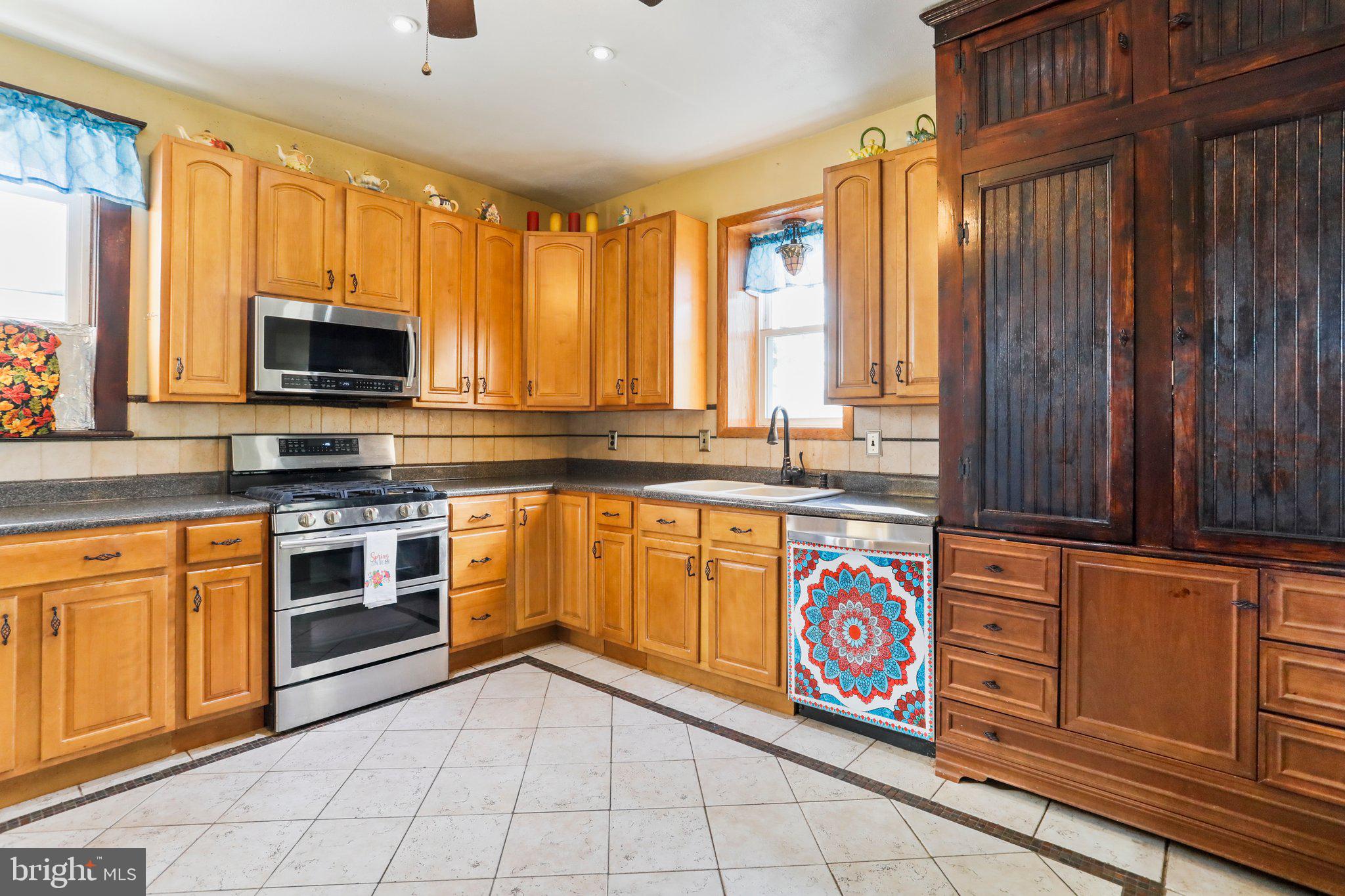 MAPLESIDE - Residential