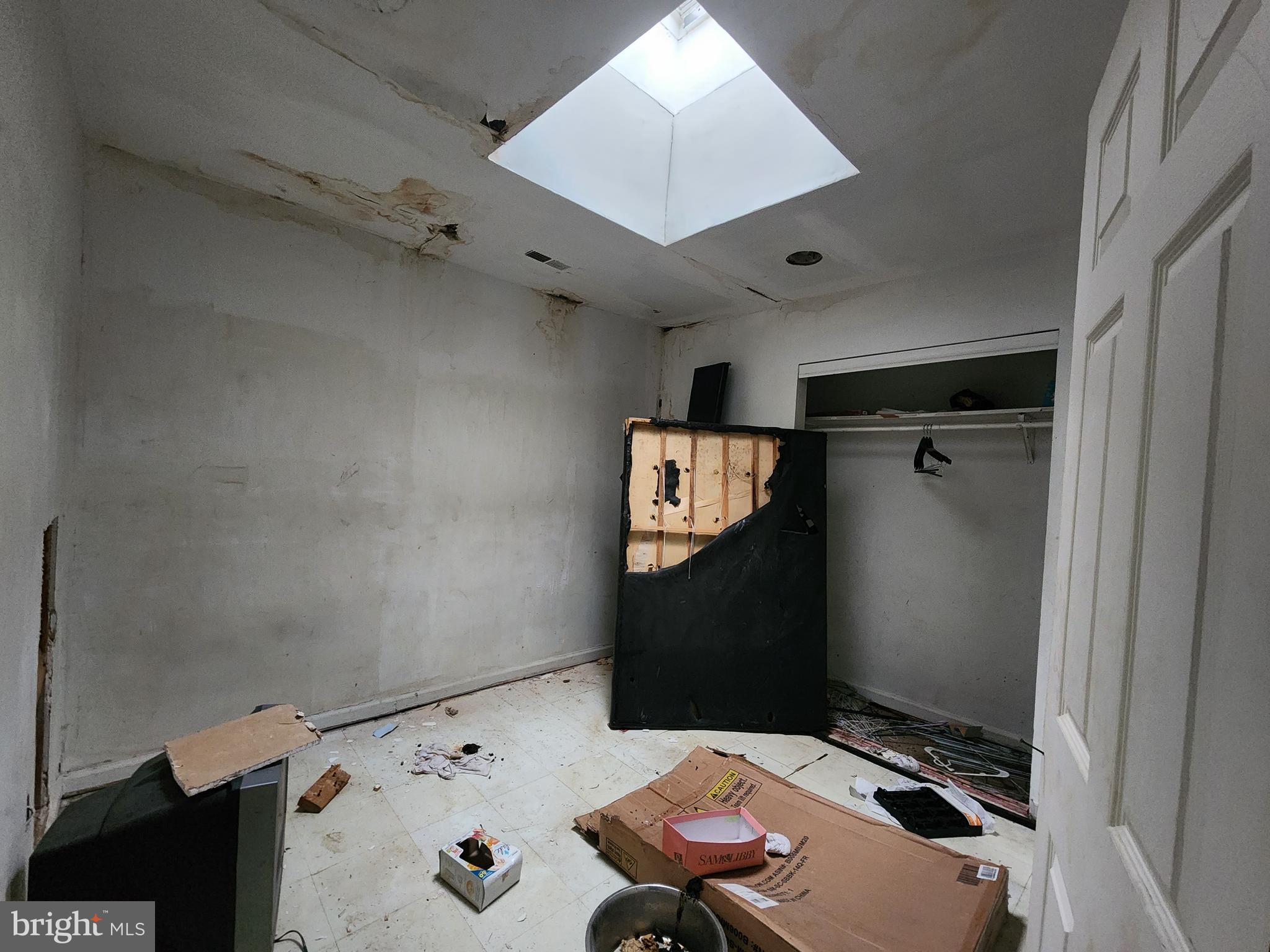 PARKLANE - Residential