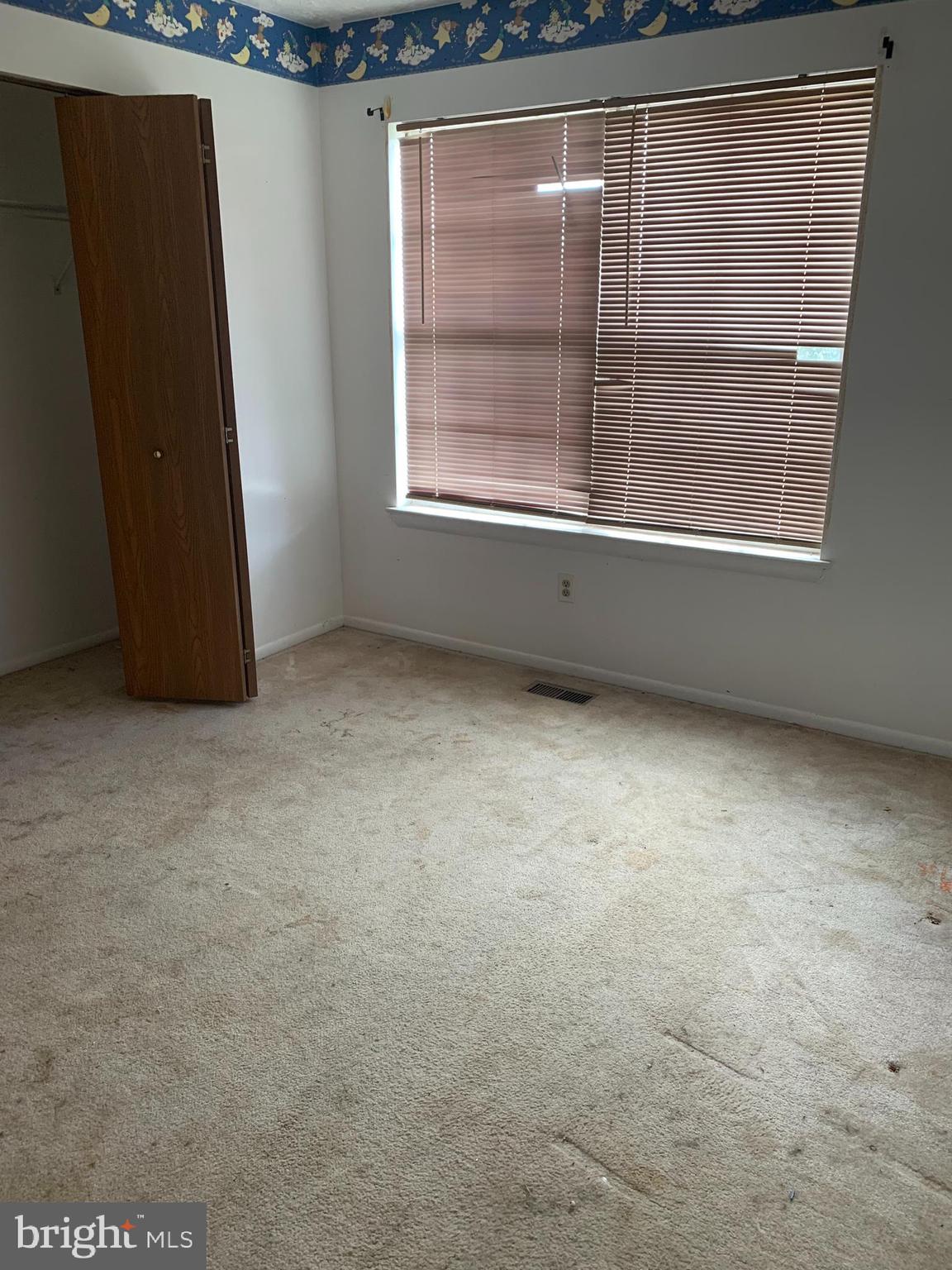 TRIMBLE FIELDS - Residential