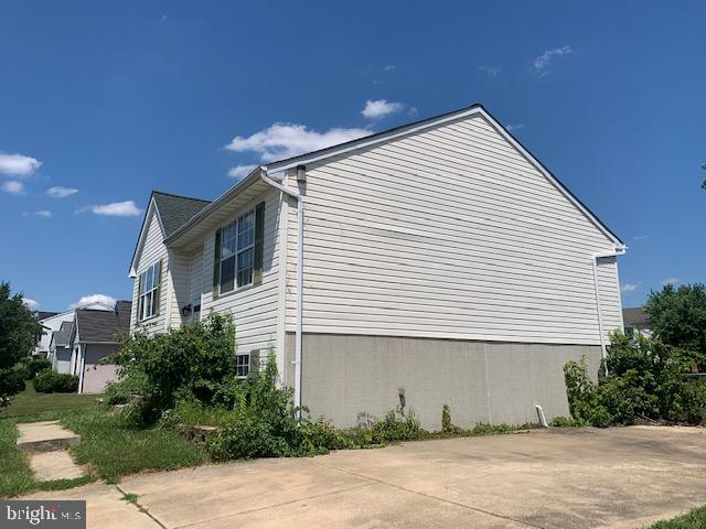 TRIMBLE FIELDS - Residential