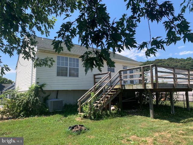 TRIMBLE FIELDS - Residential