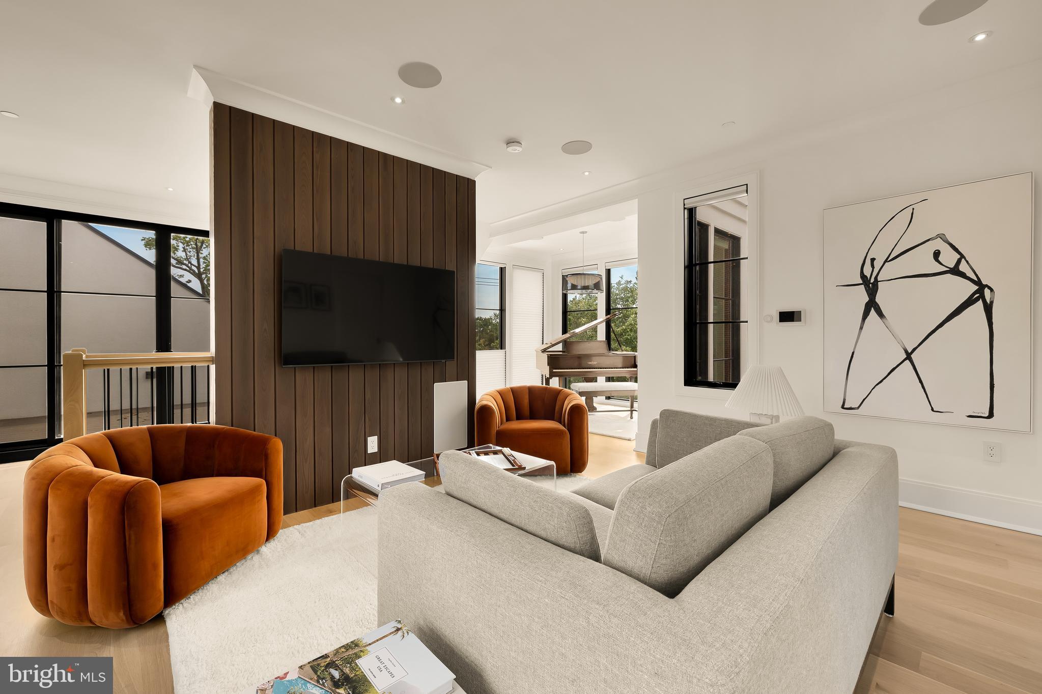 CLEVELAND PARK - Residential