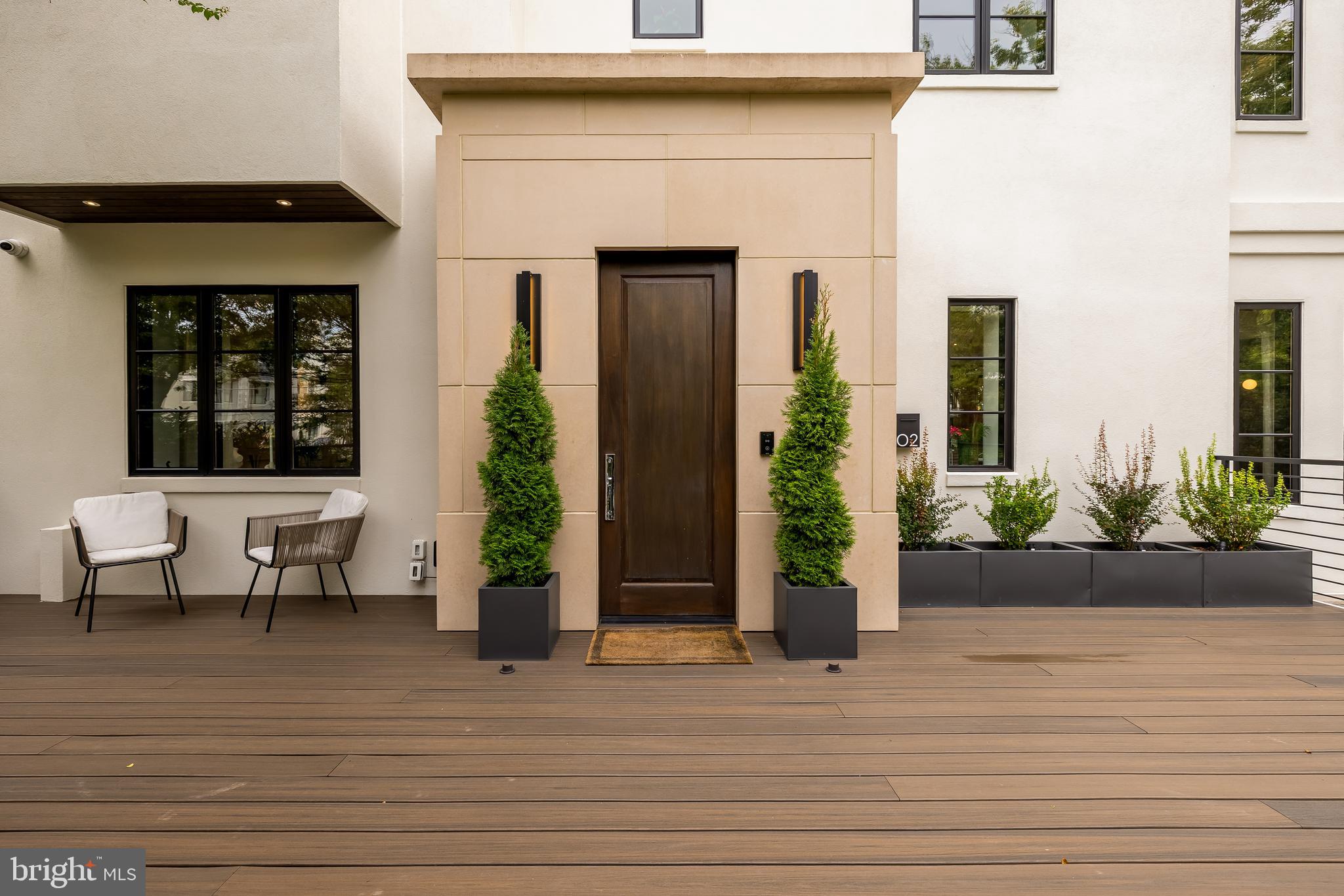 3302 CLEVELAND AVENUE NW